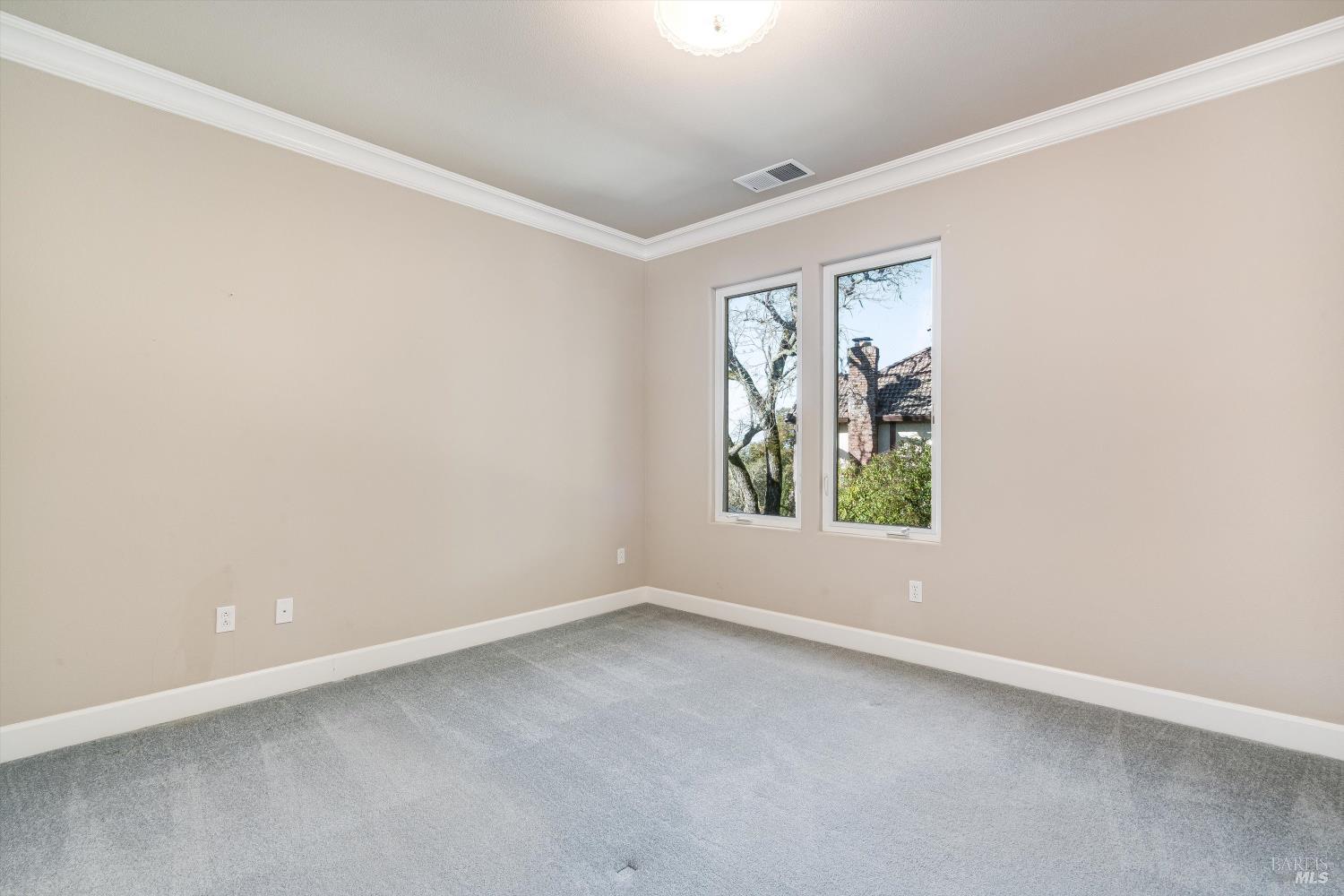 3557 Golf View Terrace