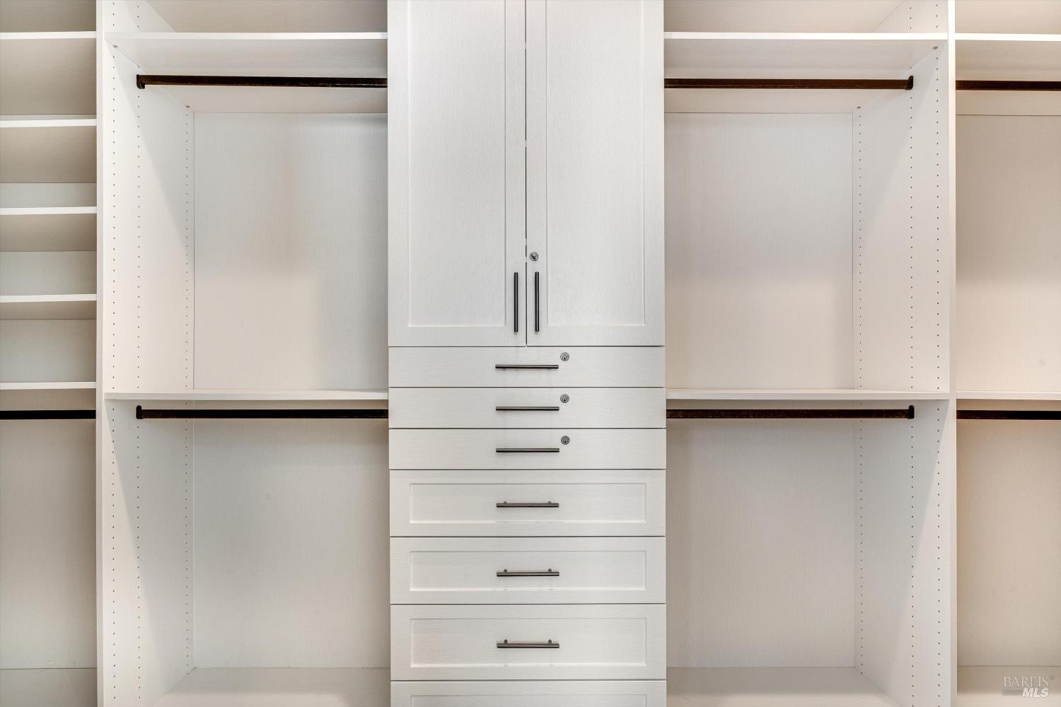 2560 Red Willow Drive