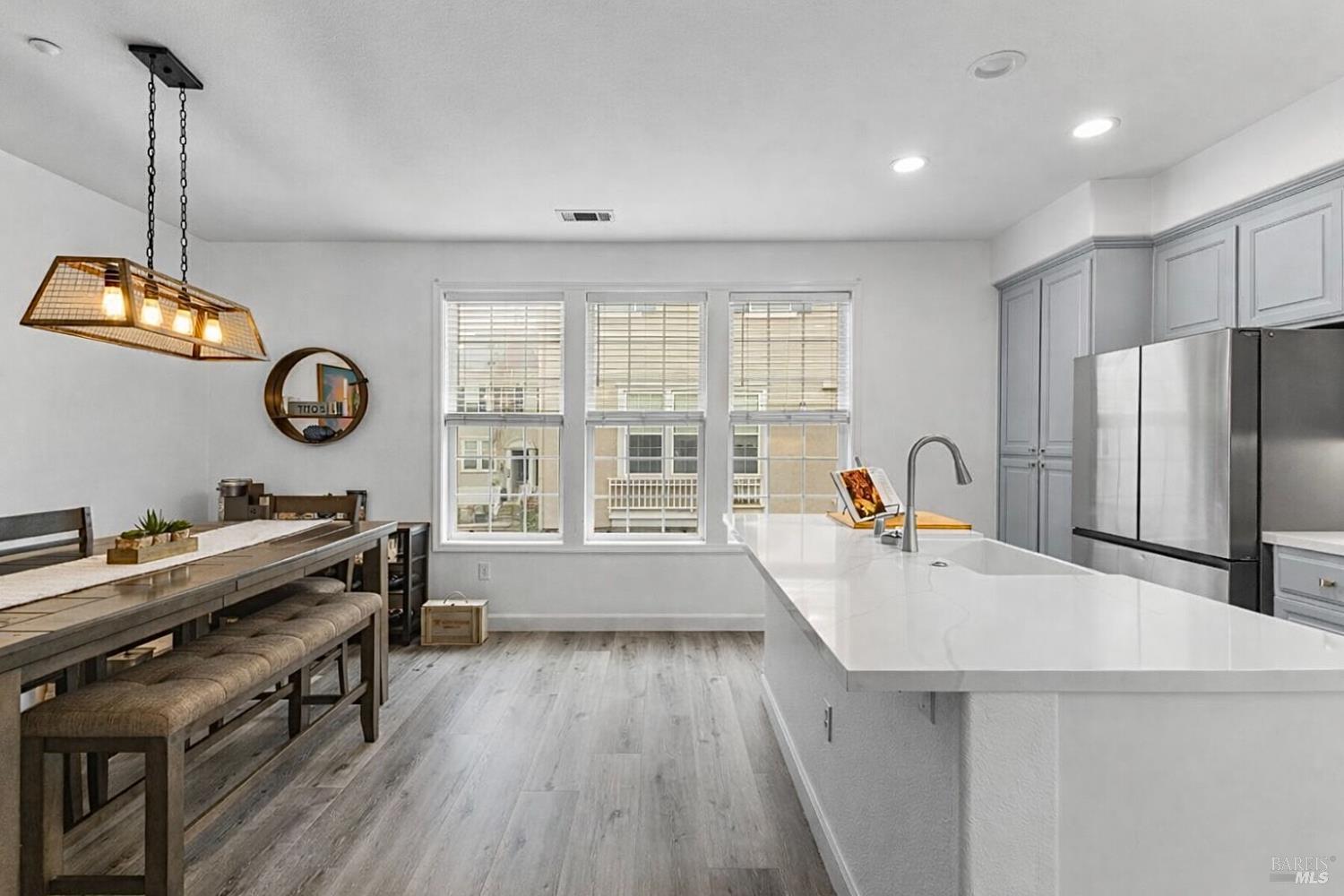 3710 Central Parkway