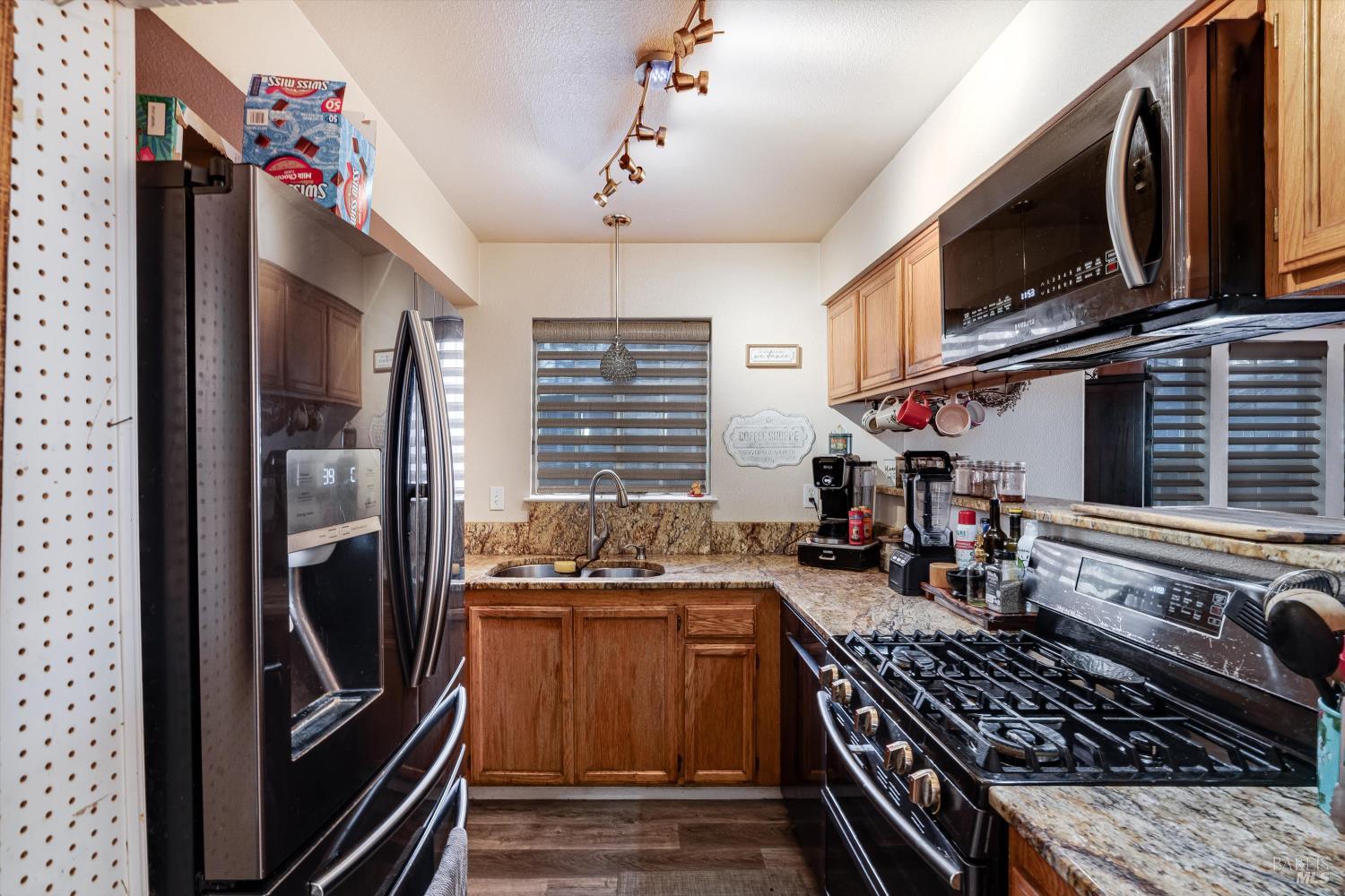 590 Laurel Grove Circle