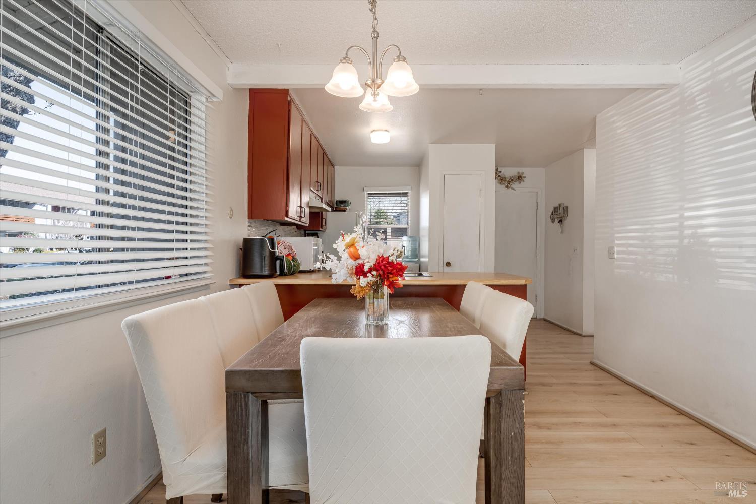 1708 Glenbrook Drive Unit: #F