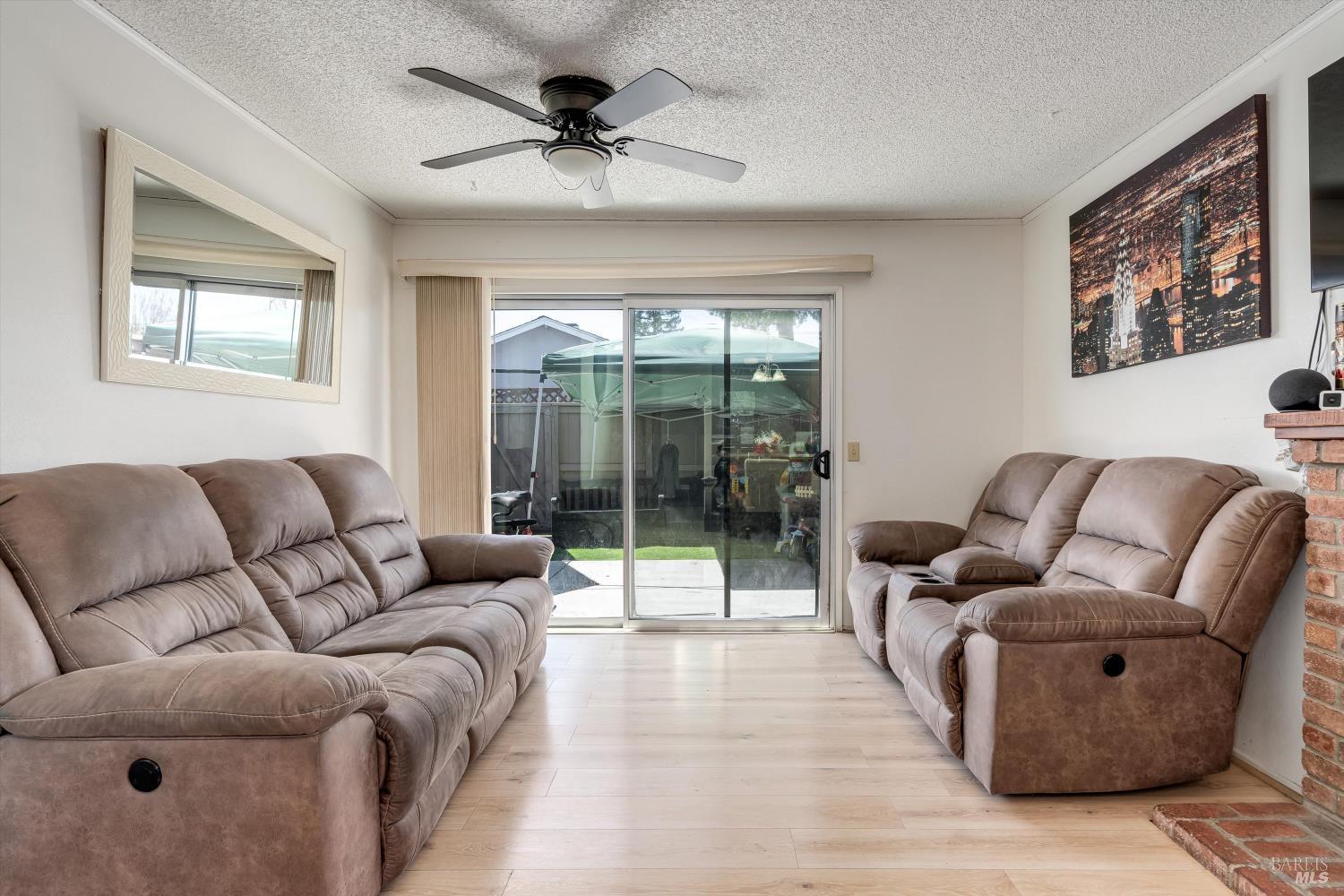 1708 Glenbrook Drive Unit: #F