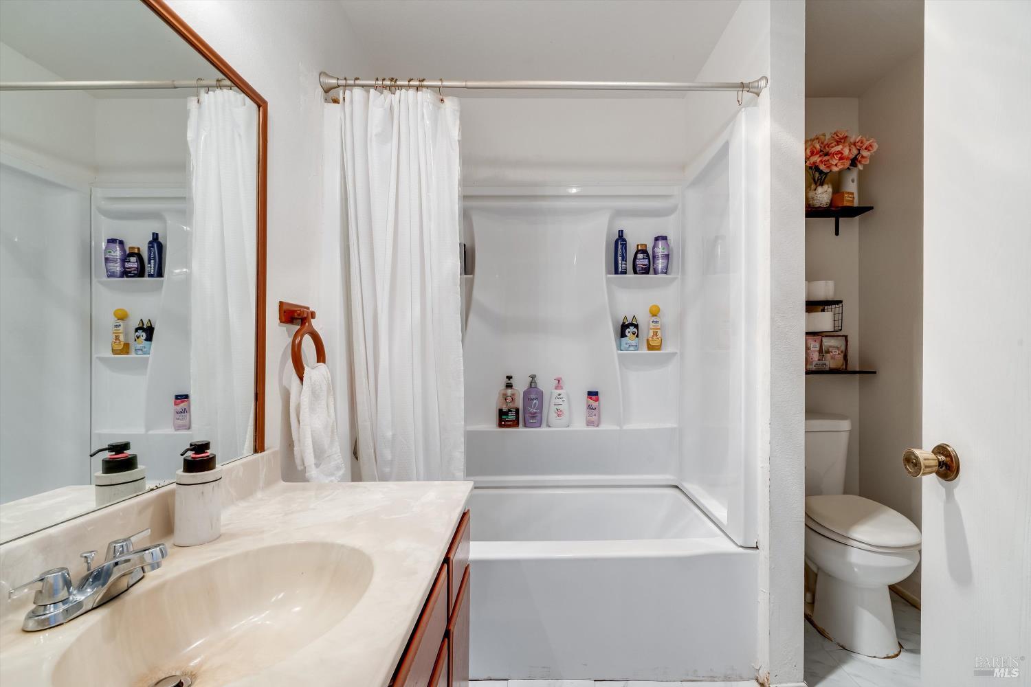 1708 Glenbrook Drive Unit: #F