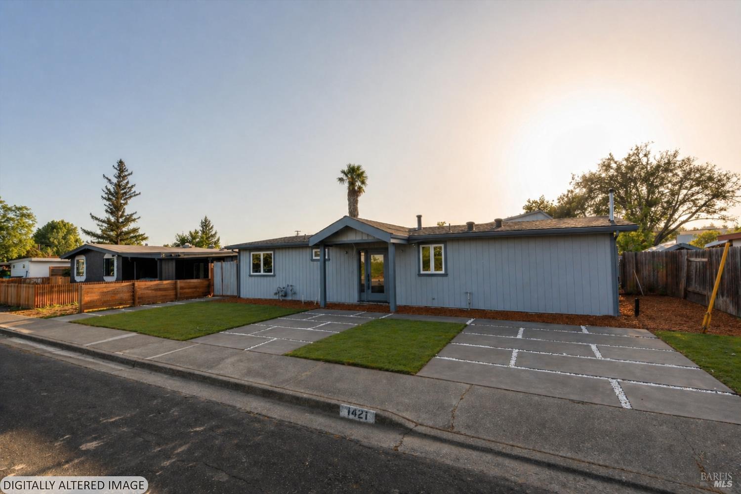 1421 Spruce Way
