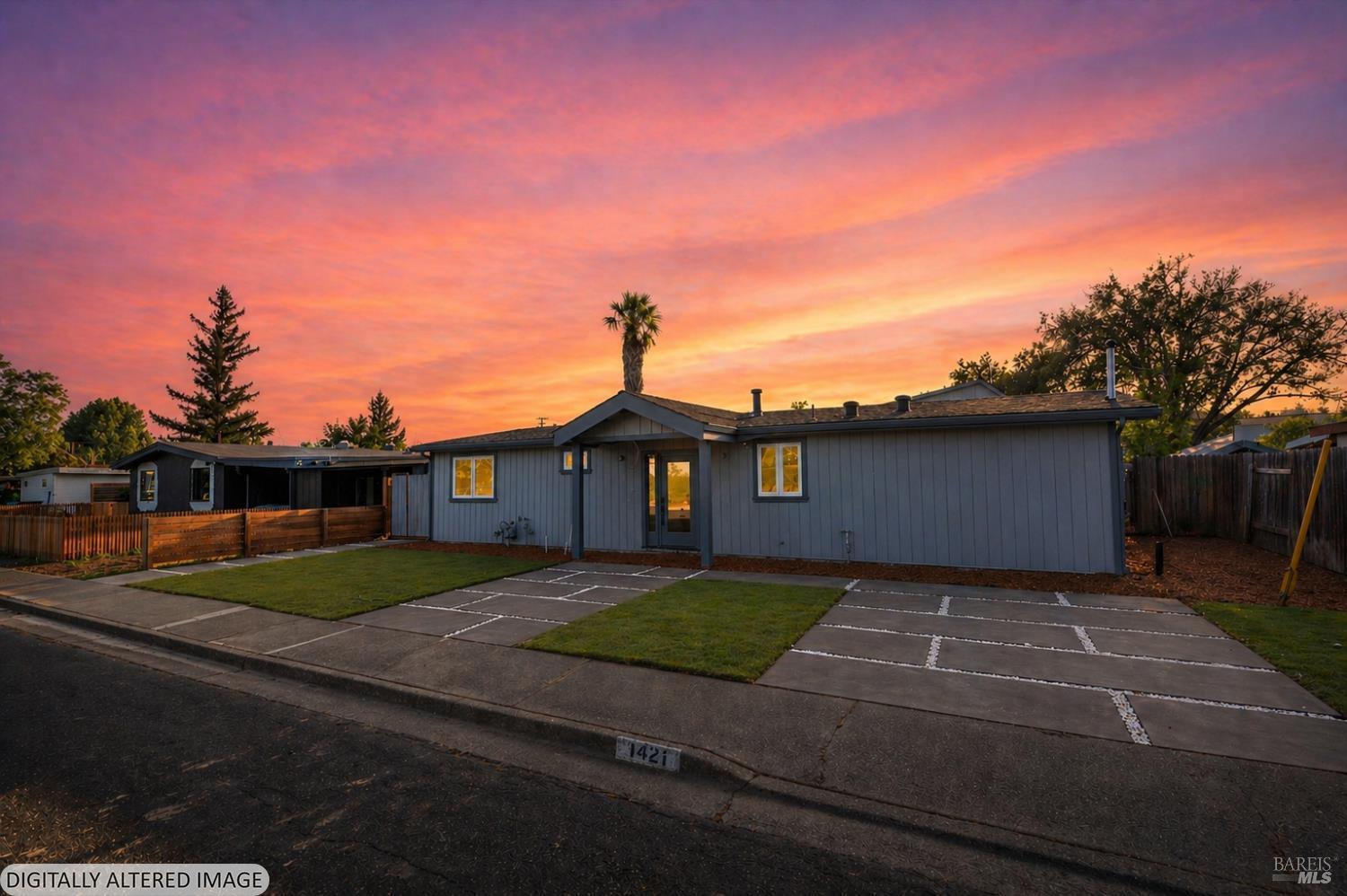 1421 Spruce Way