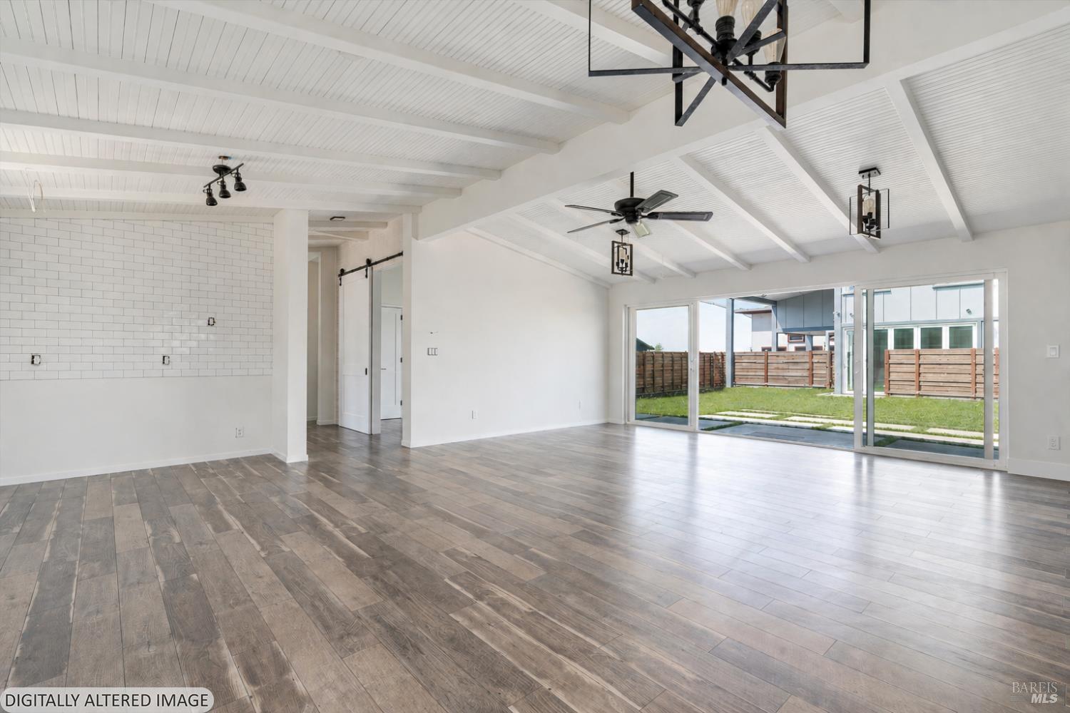 1421 Spruce Way