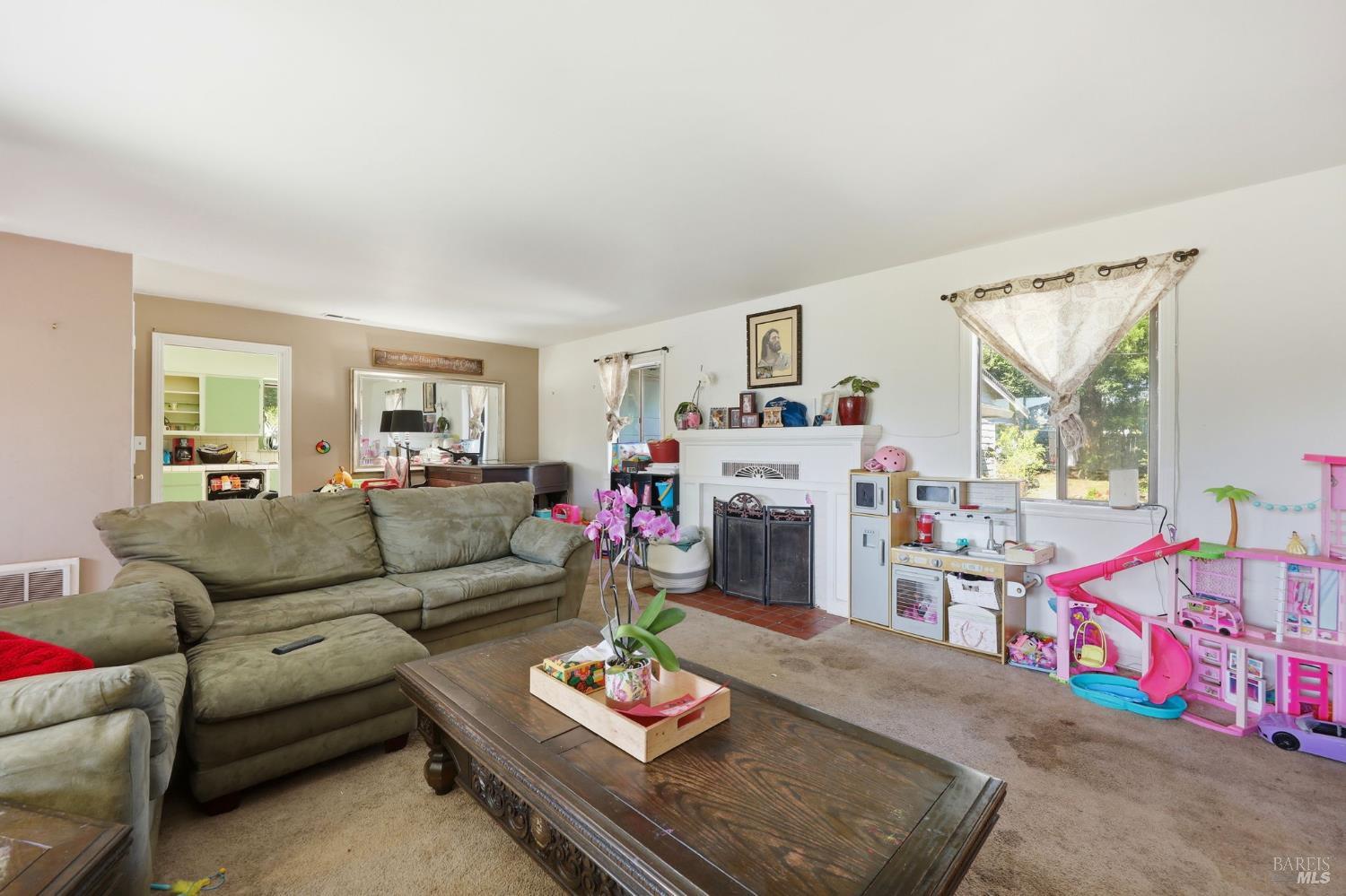 1600 Fulton Road