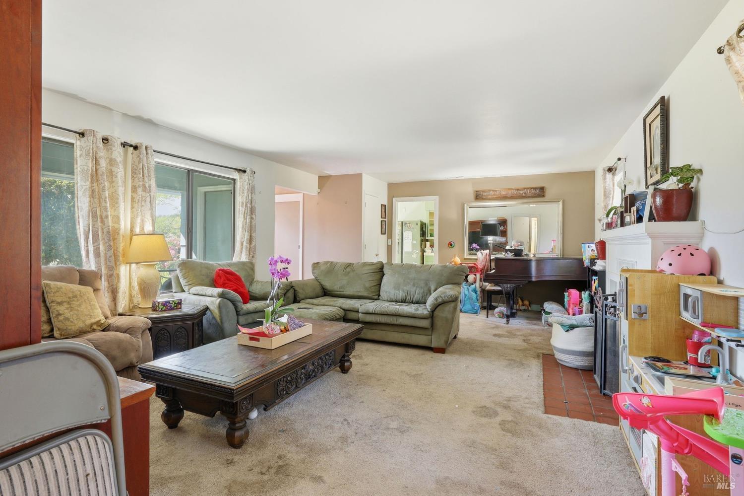 1600 Fulton Road