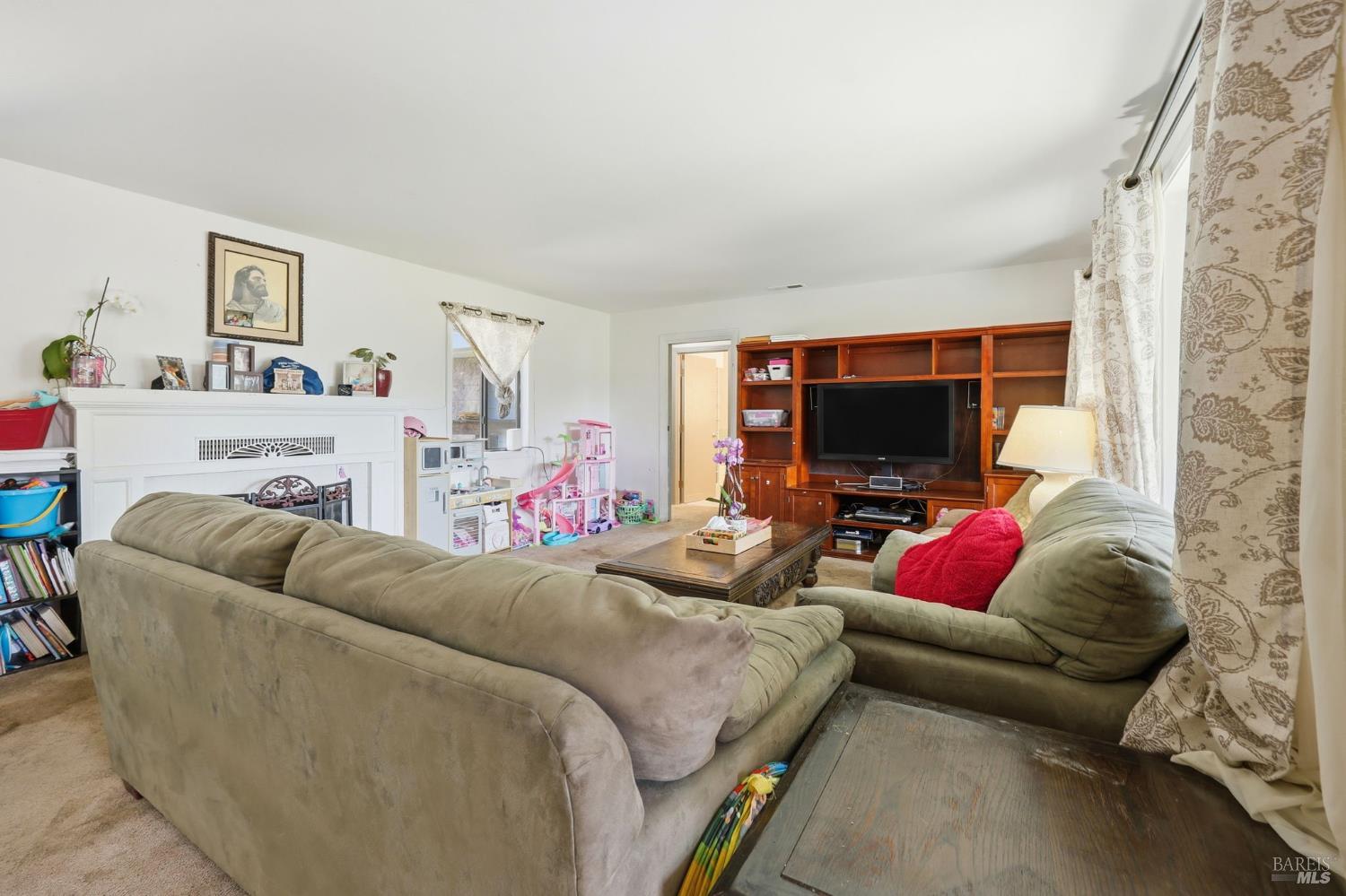 1600 Fulton Road
