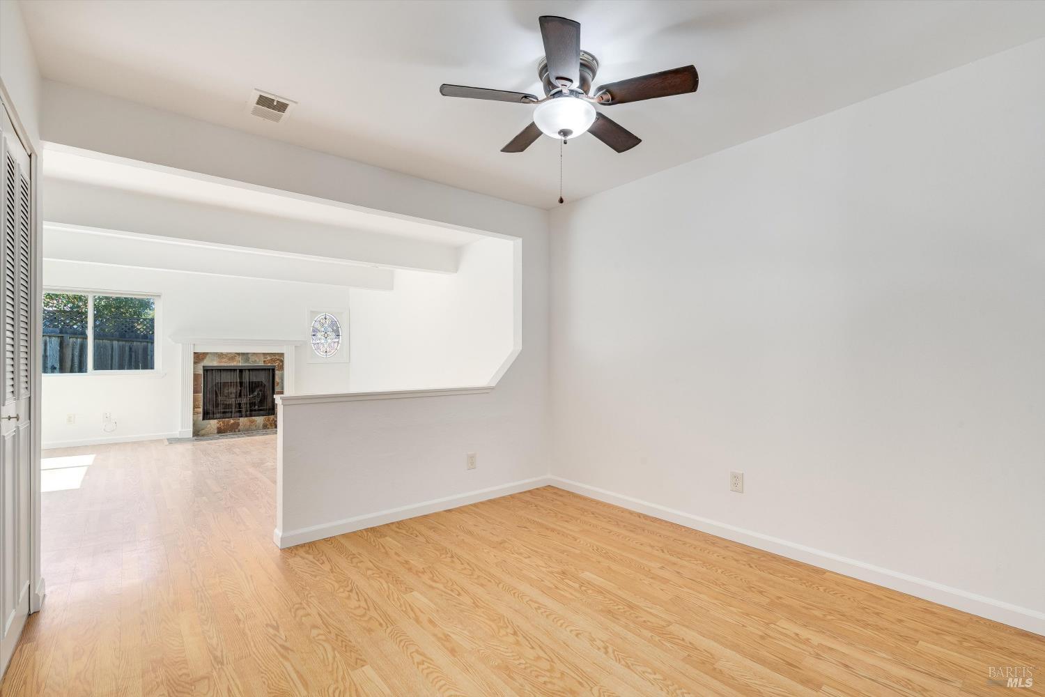 1909 Knolls Drive