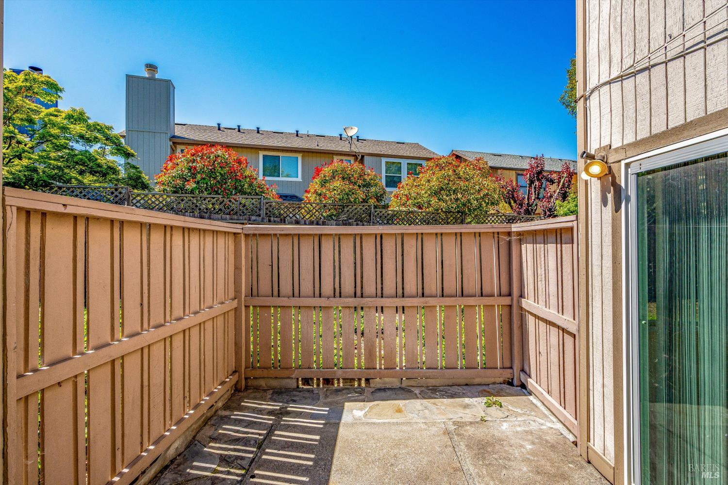 1909 Knolls Drive