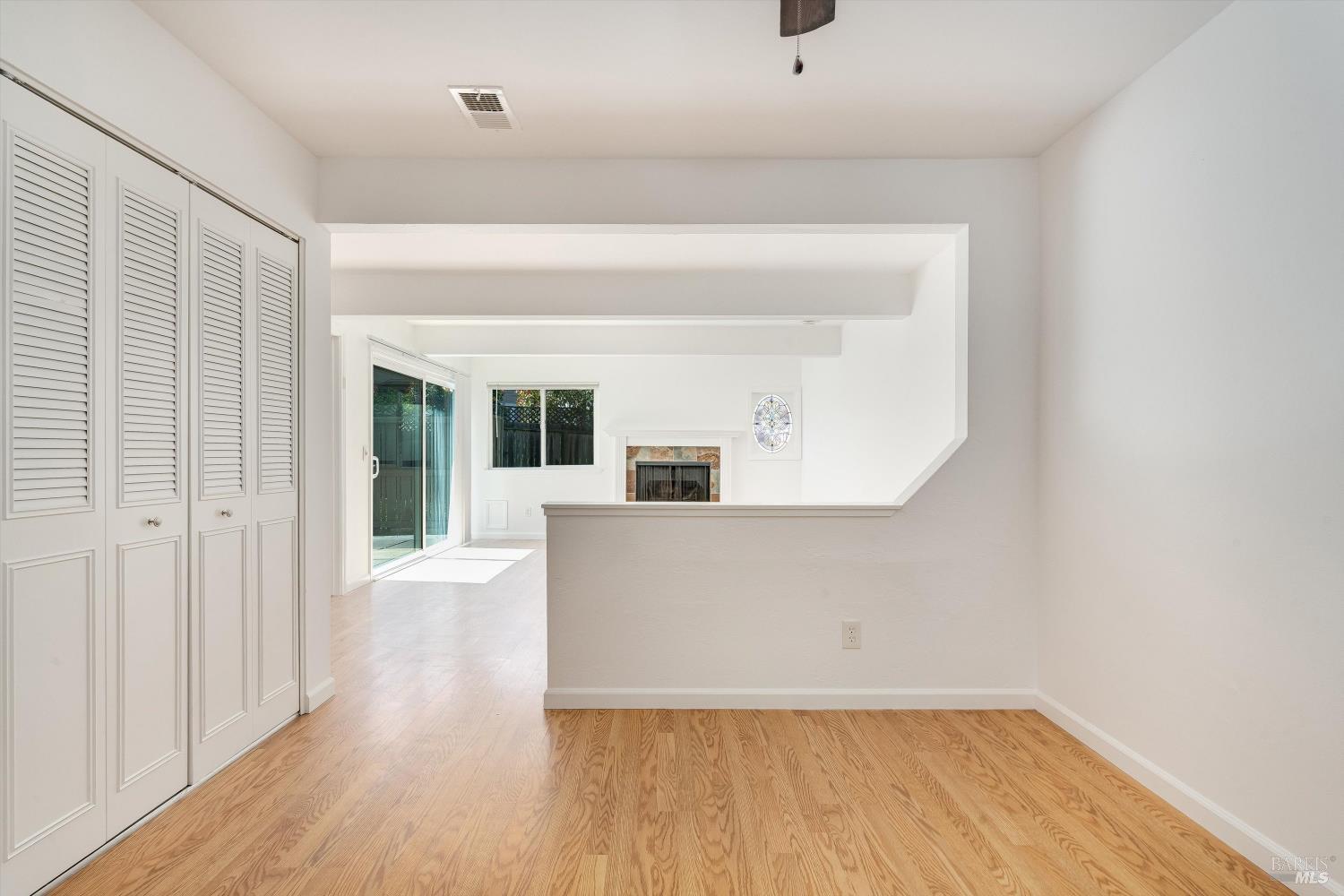 1909 Knolls Drive