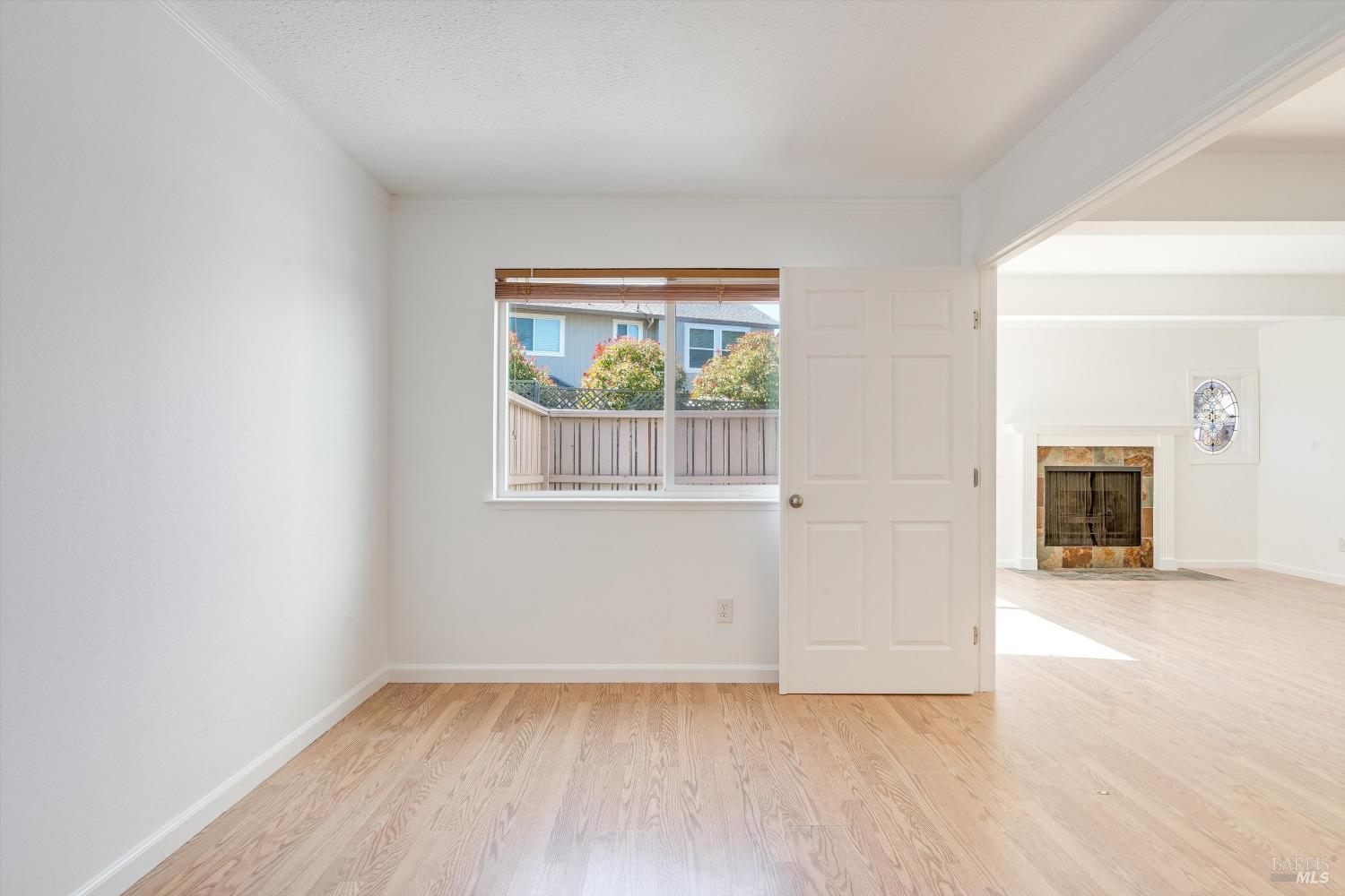 1909 Knolls Drive