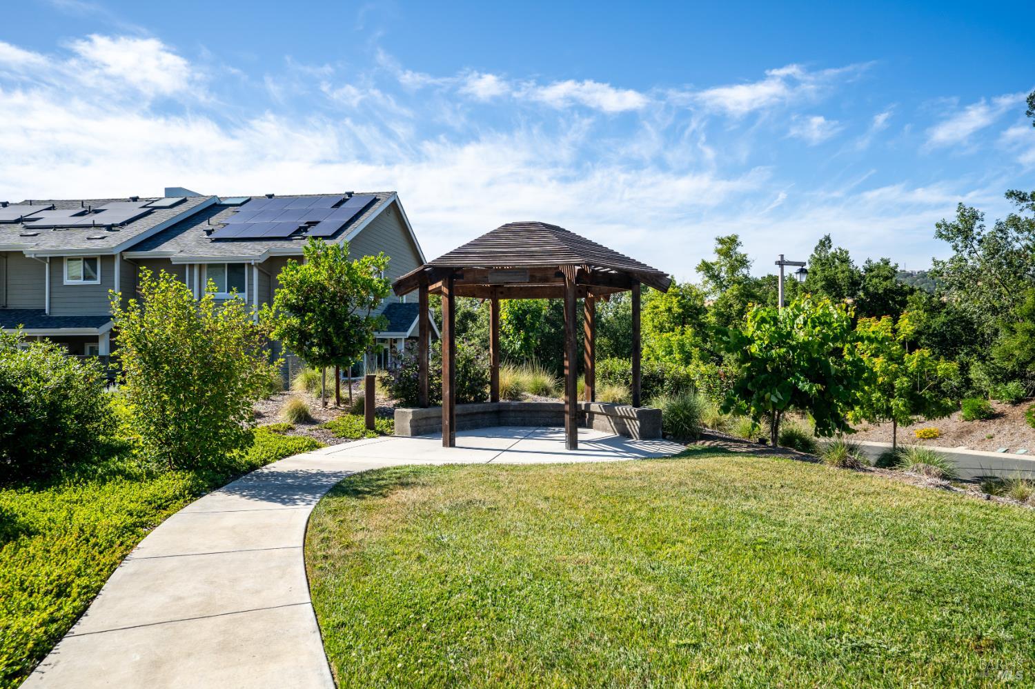 2015 Stonefield Lane