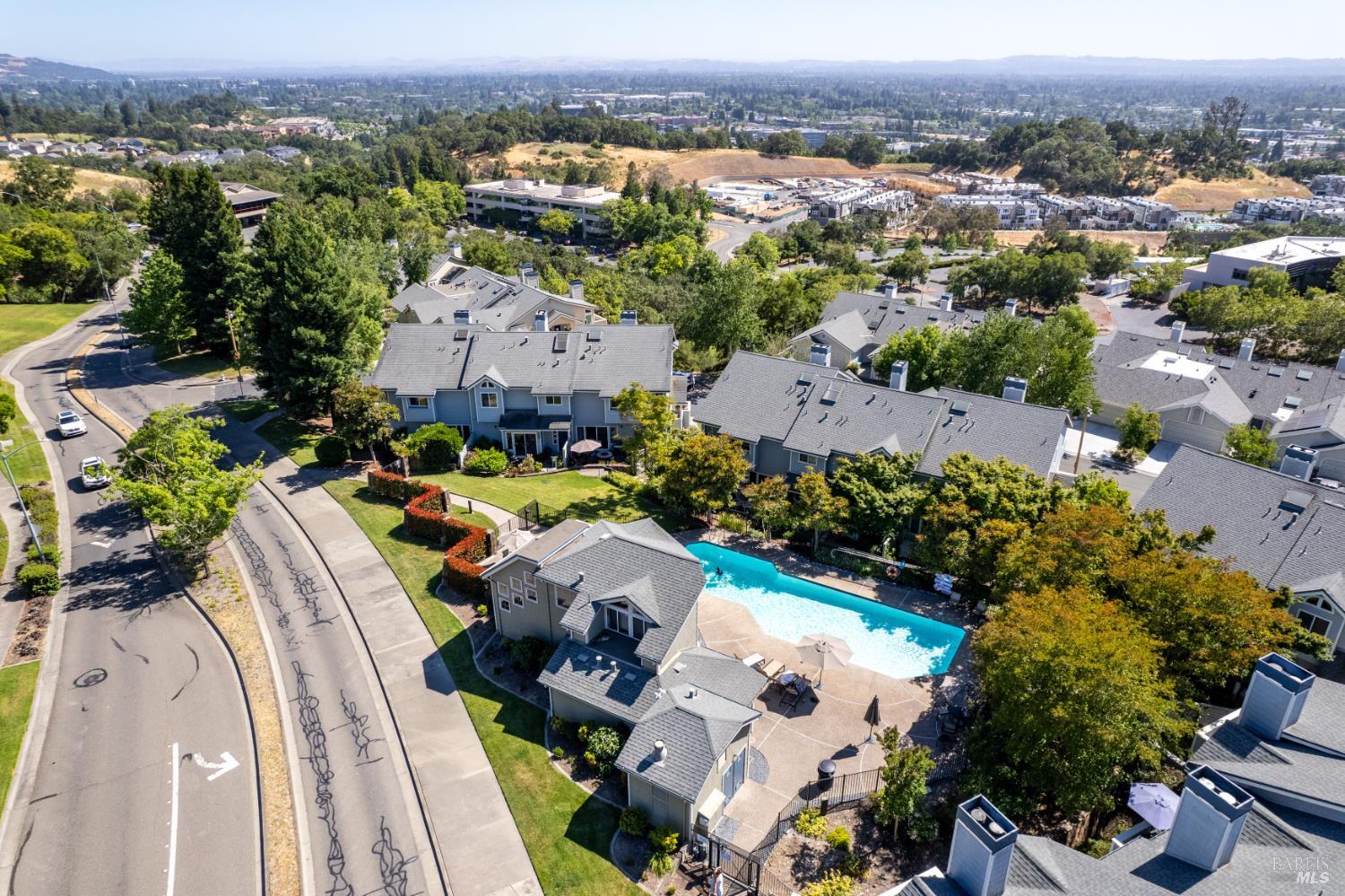 2015 Stonefield Lane