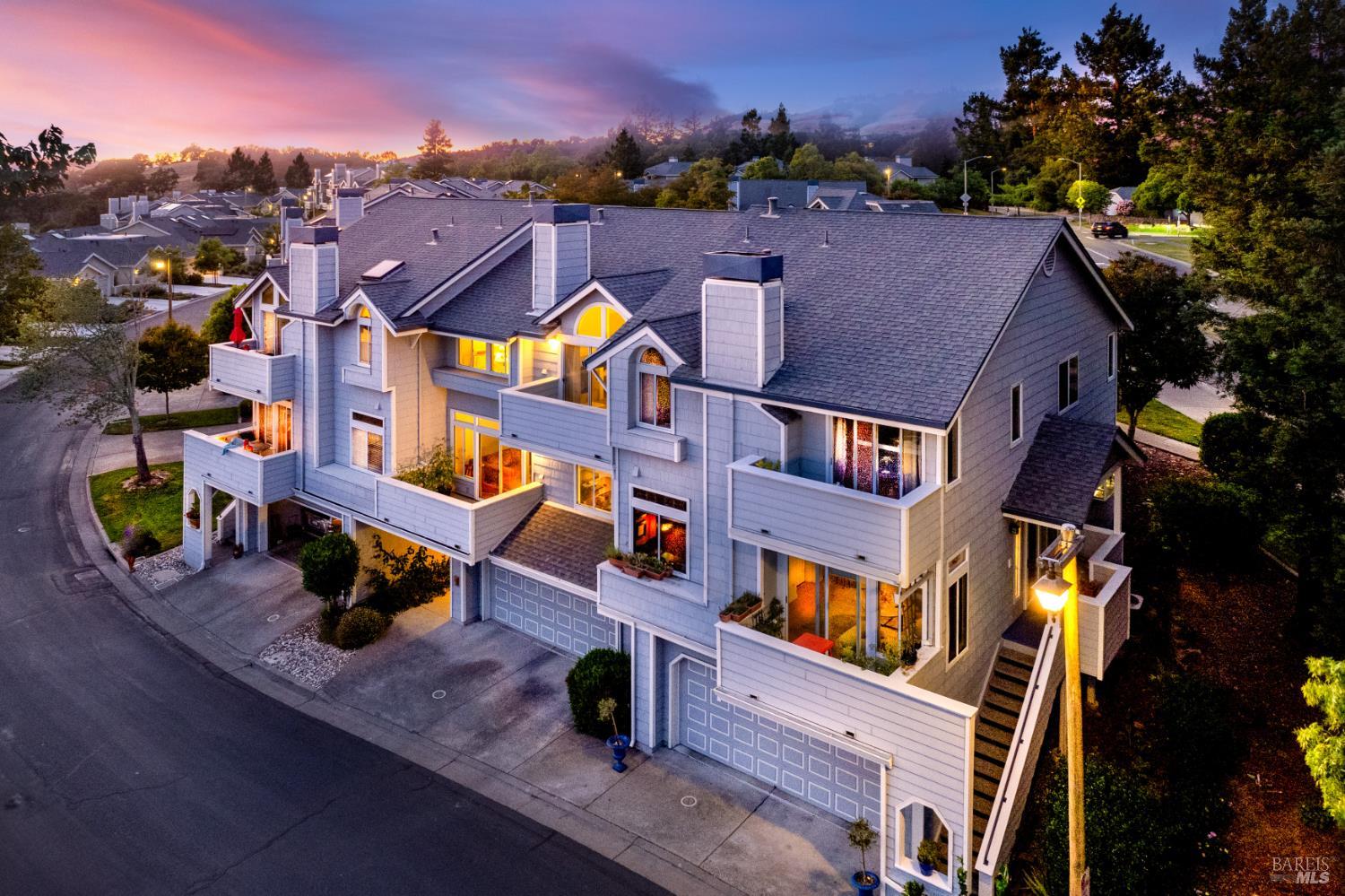 2015 Stonefield Lane