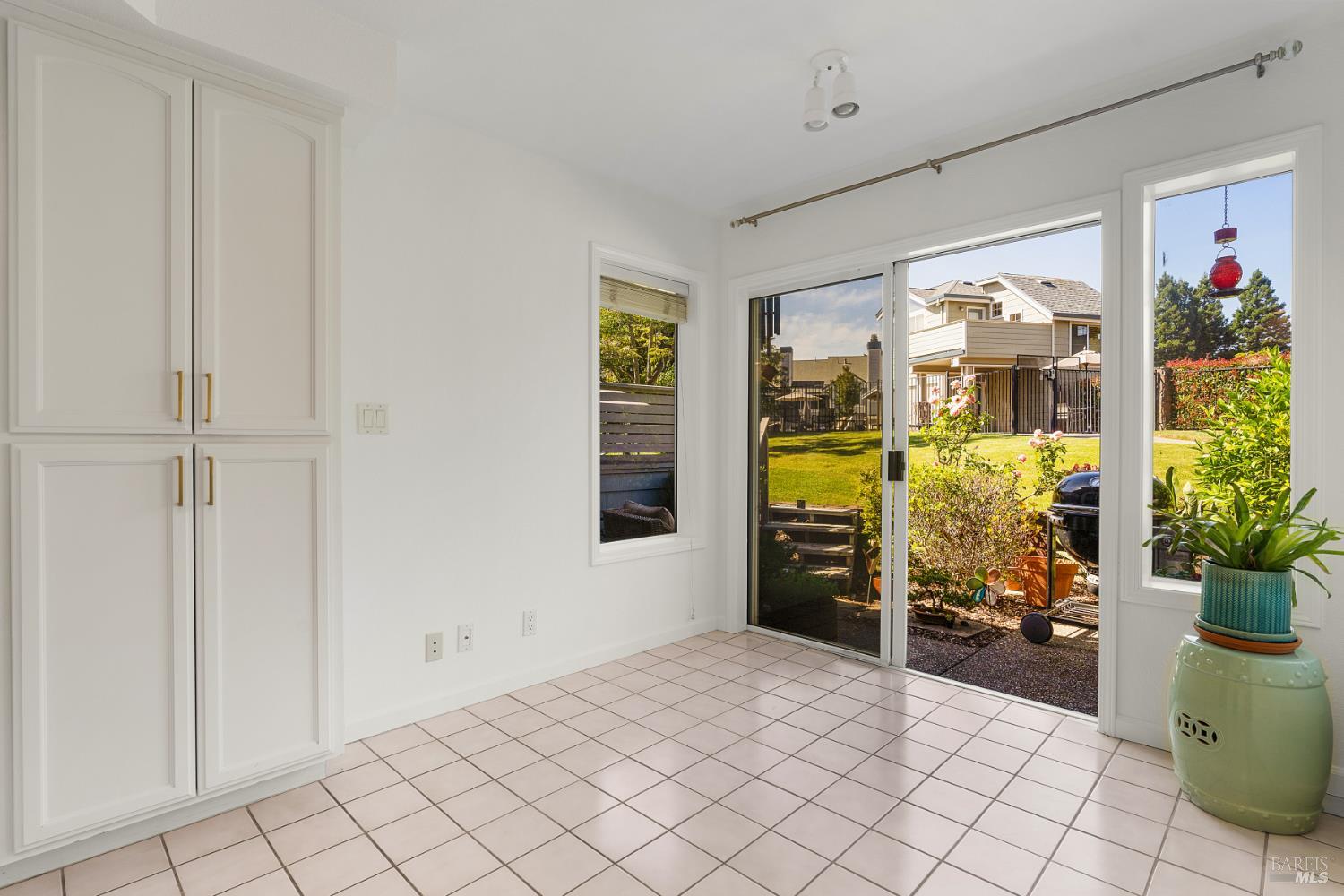 2015 Stonefield Lane