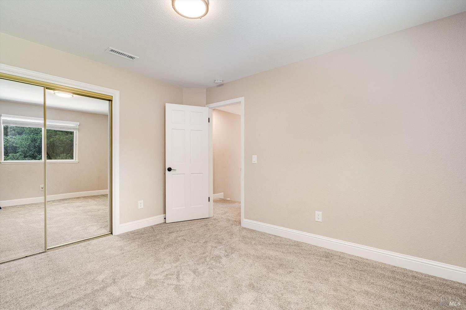 9663 Lakewood Drive