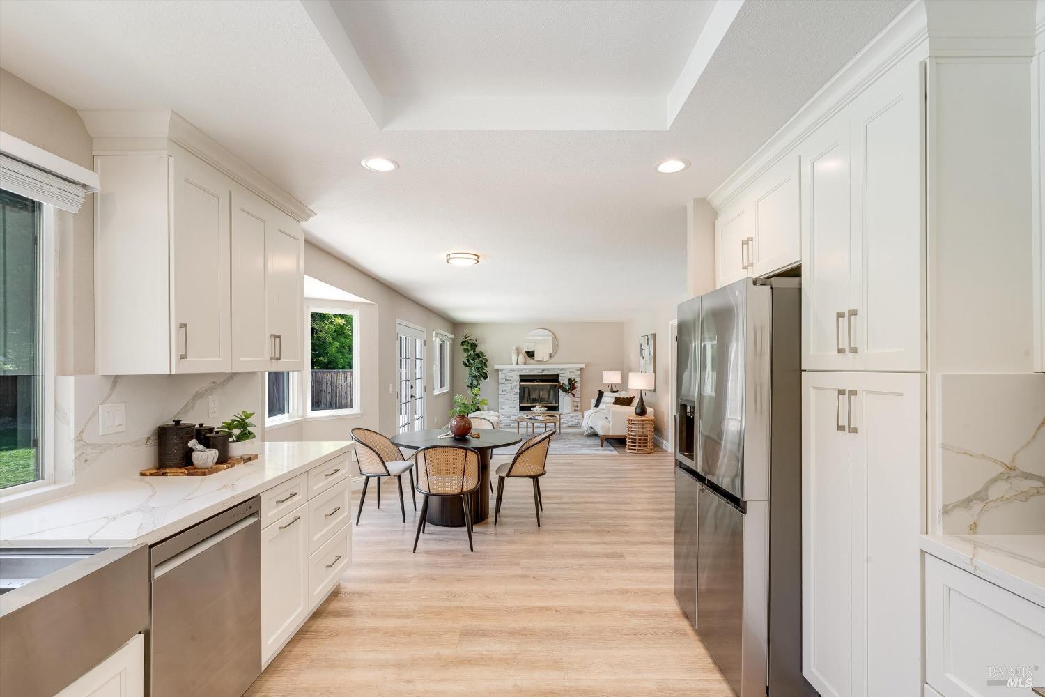 9663 Lakewood Drive