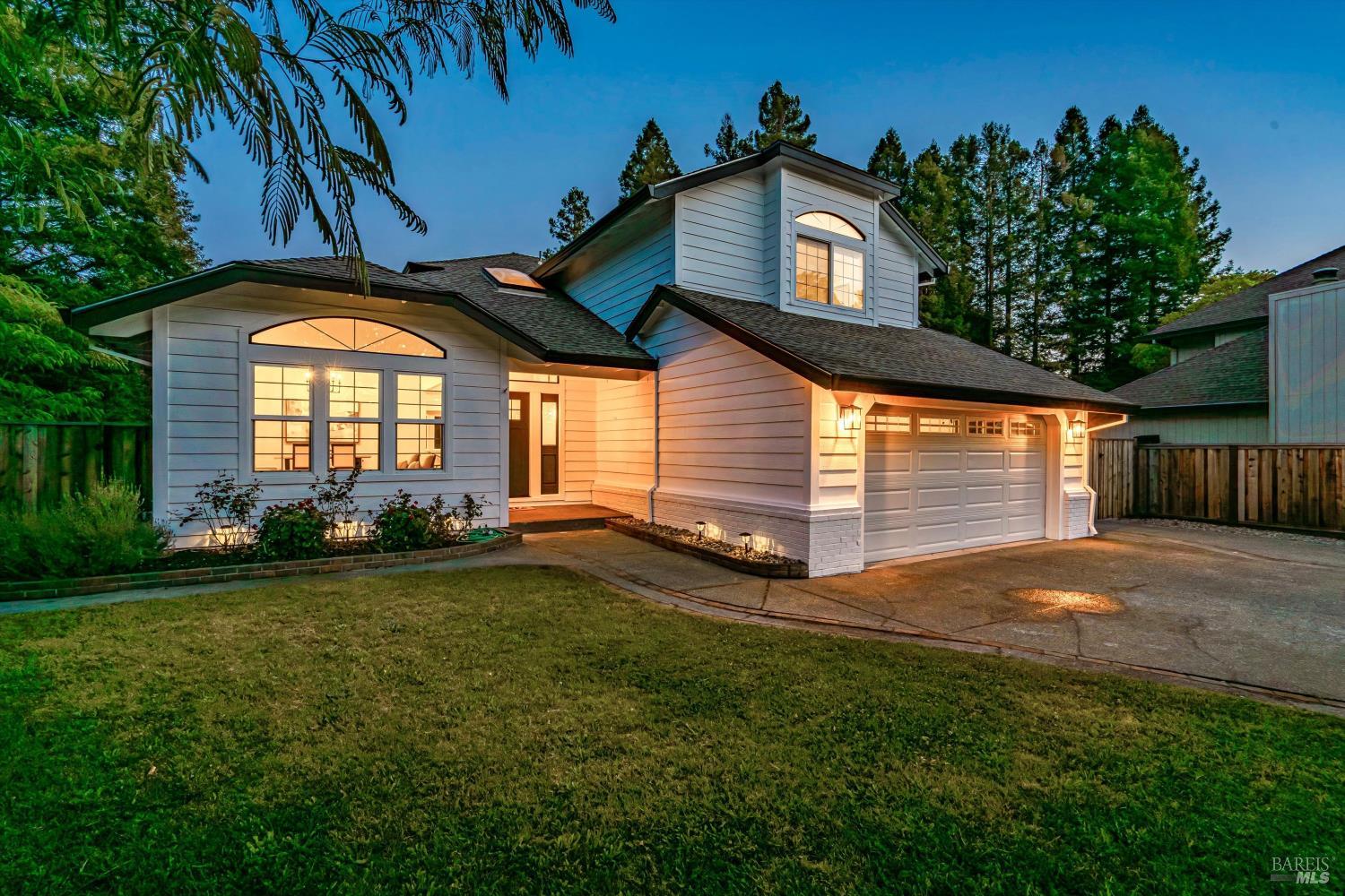 9663 Lakewood Drive