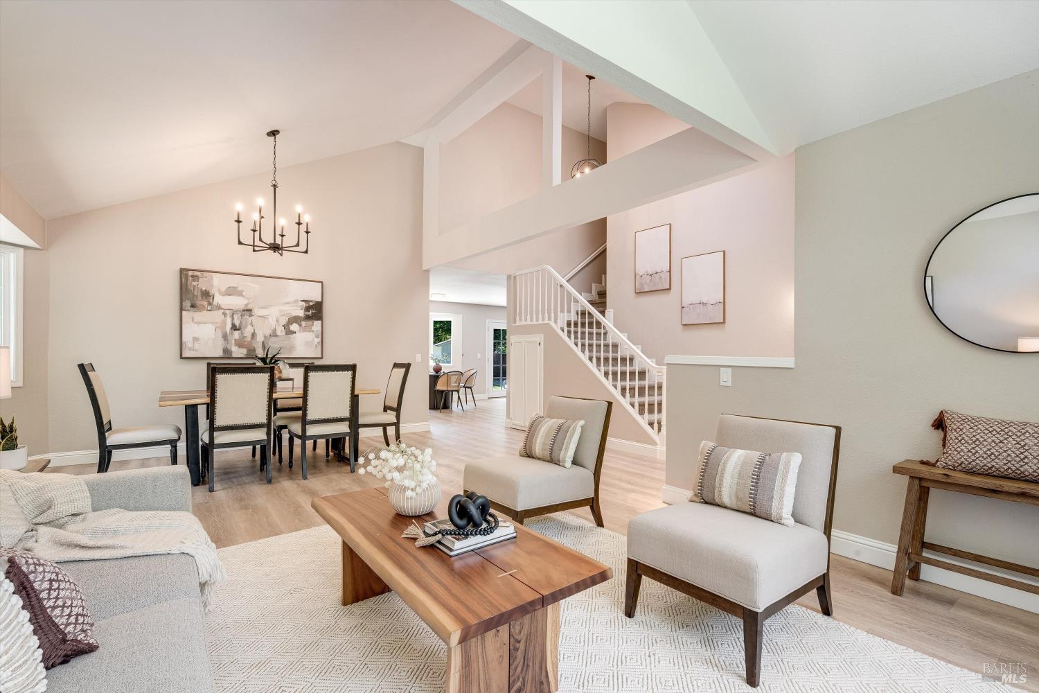 9663 Lakewood Drive
