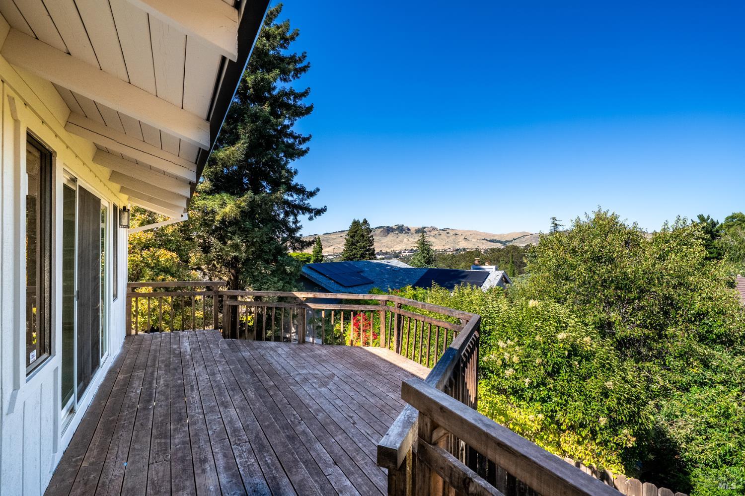 312 Skyline Drive