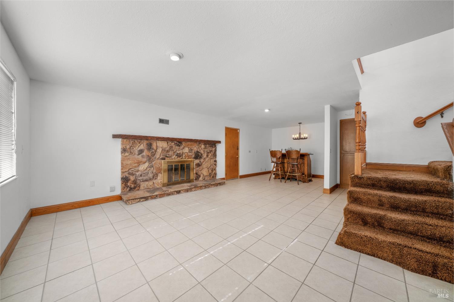 312 Skyline Drive
