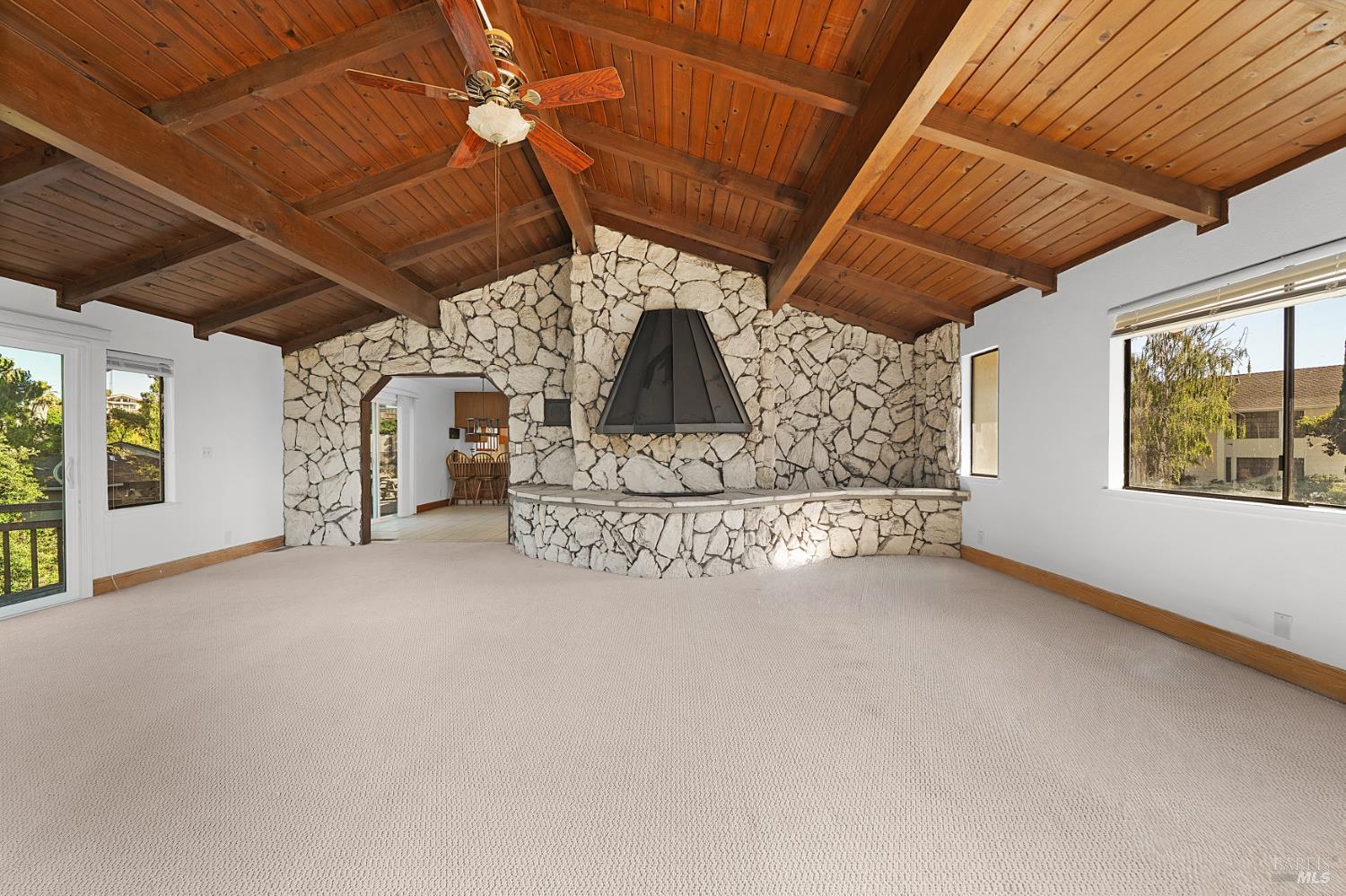 312 Skyline Drive