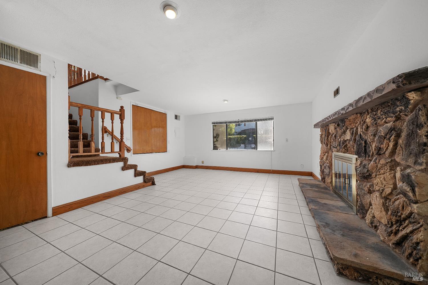 312 Skyline Drive