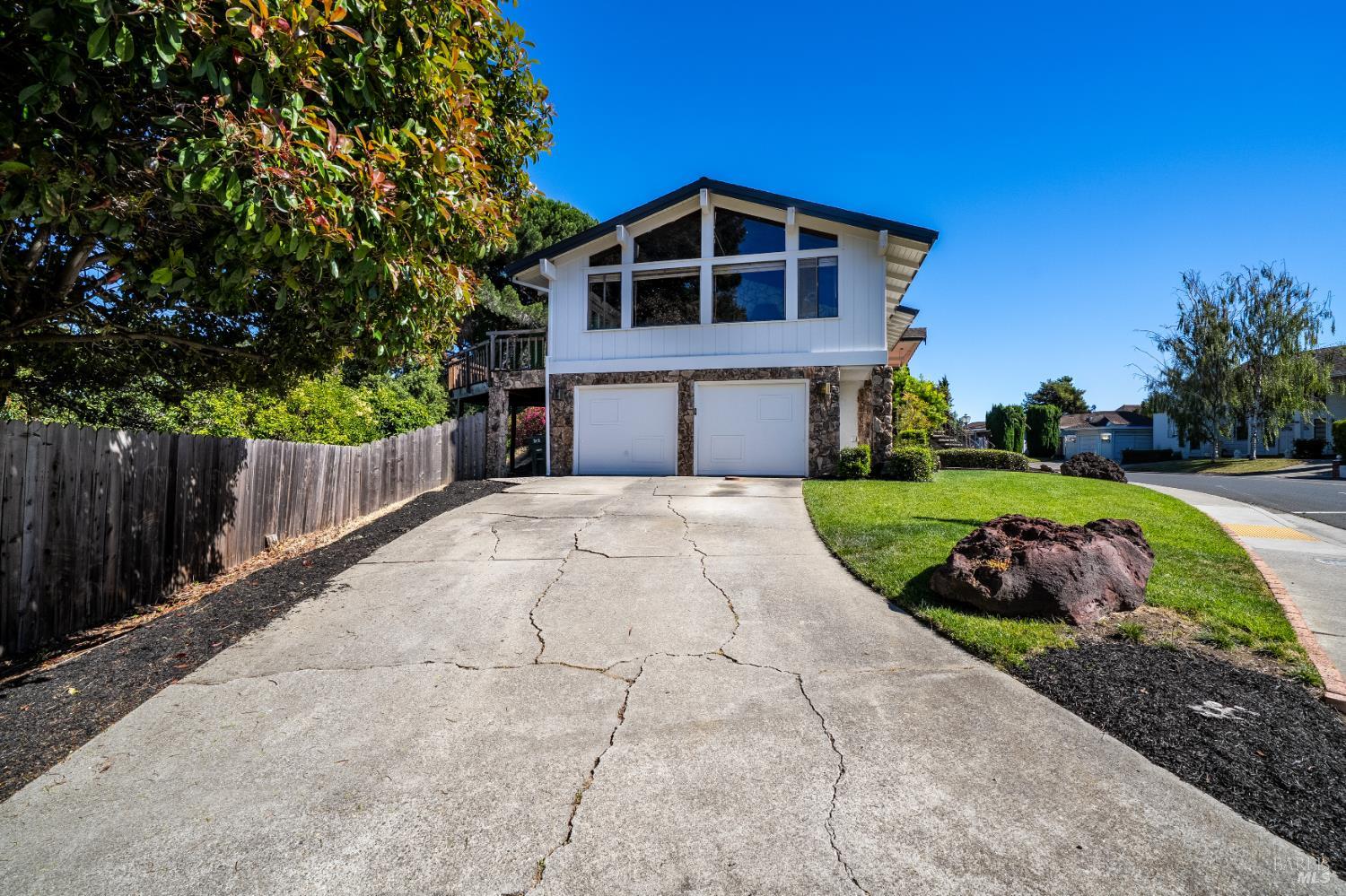 312 Skyline Drive