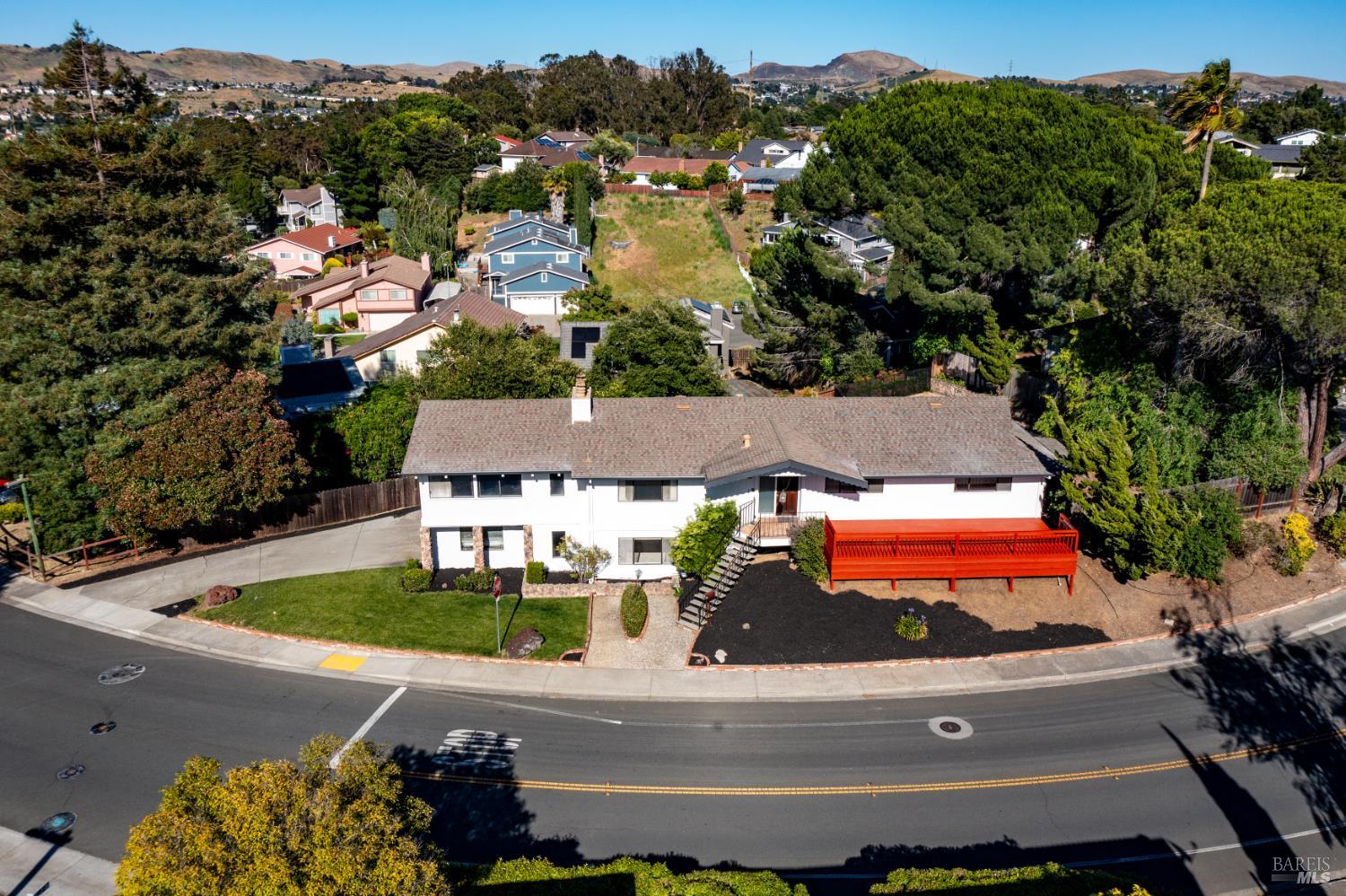 312 Skyline Drive