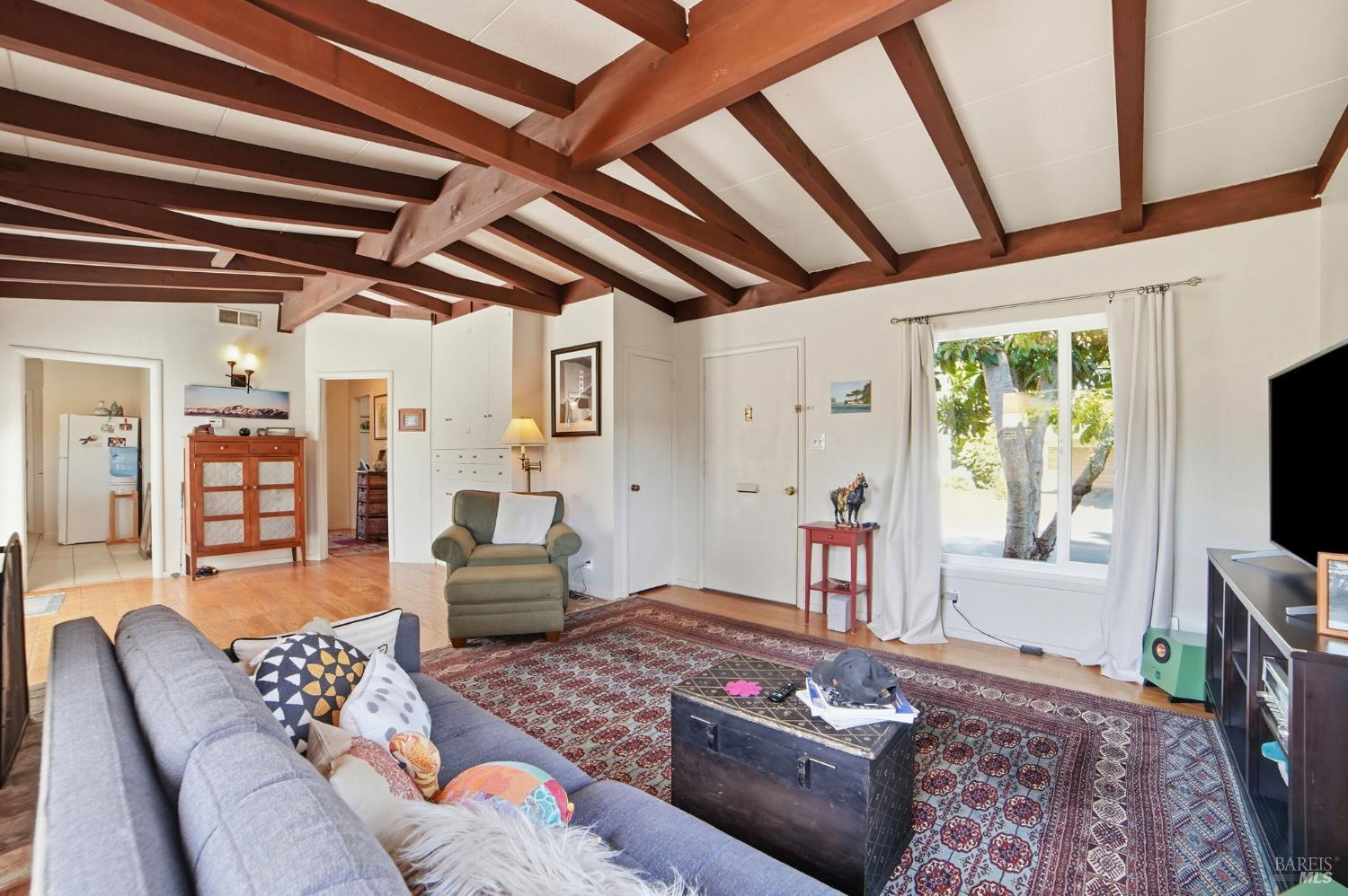 1924 Diamond Court