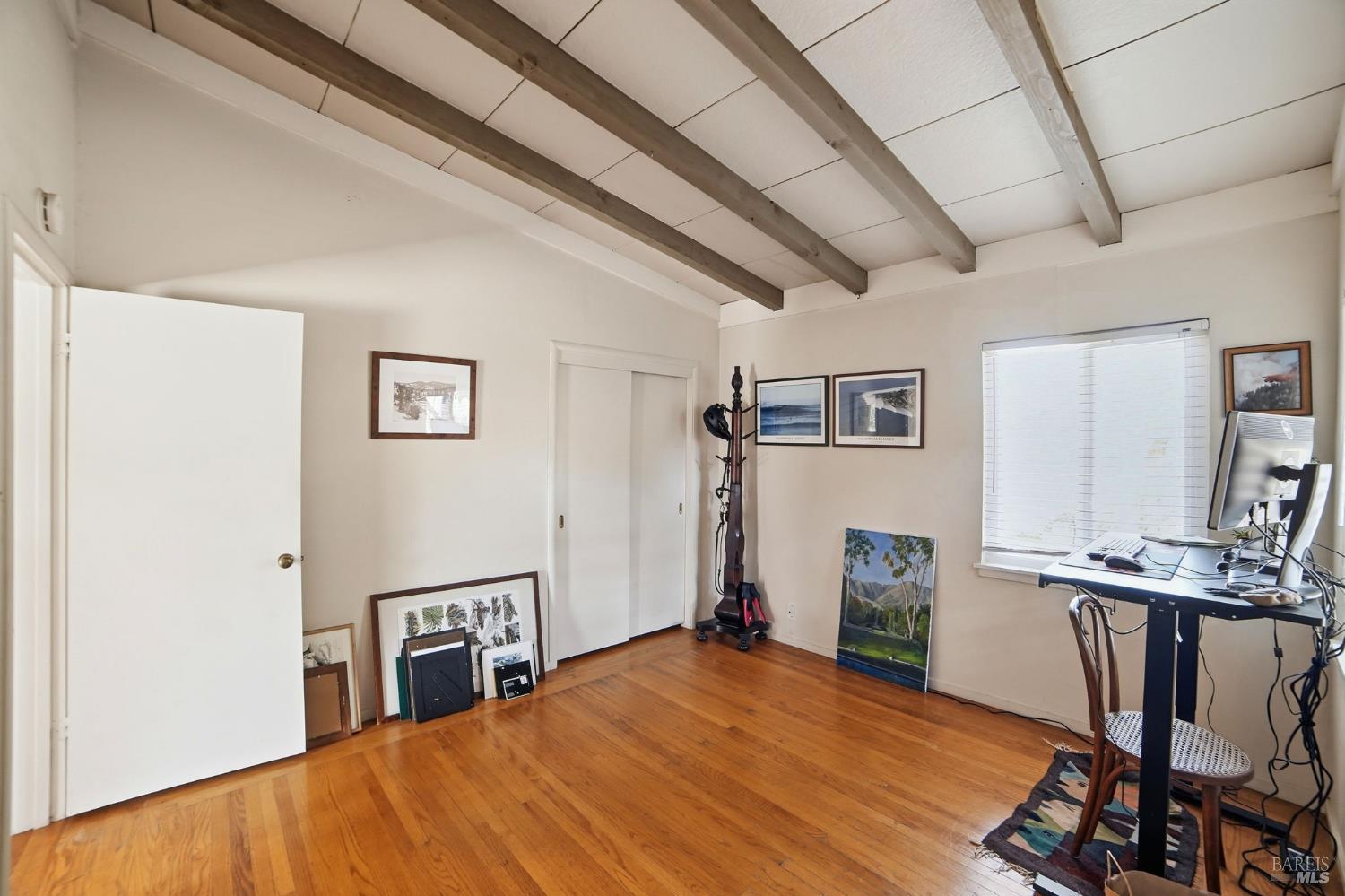 1924 Diamond Court