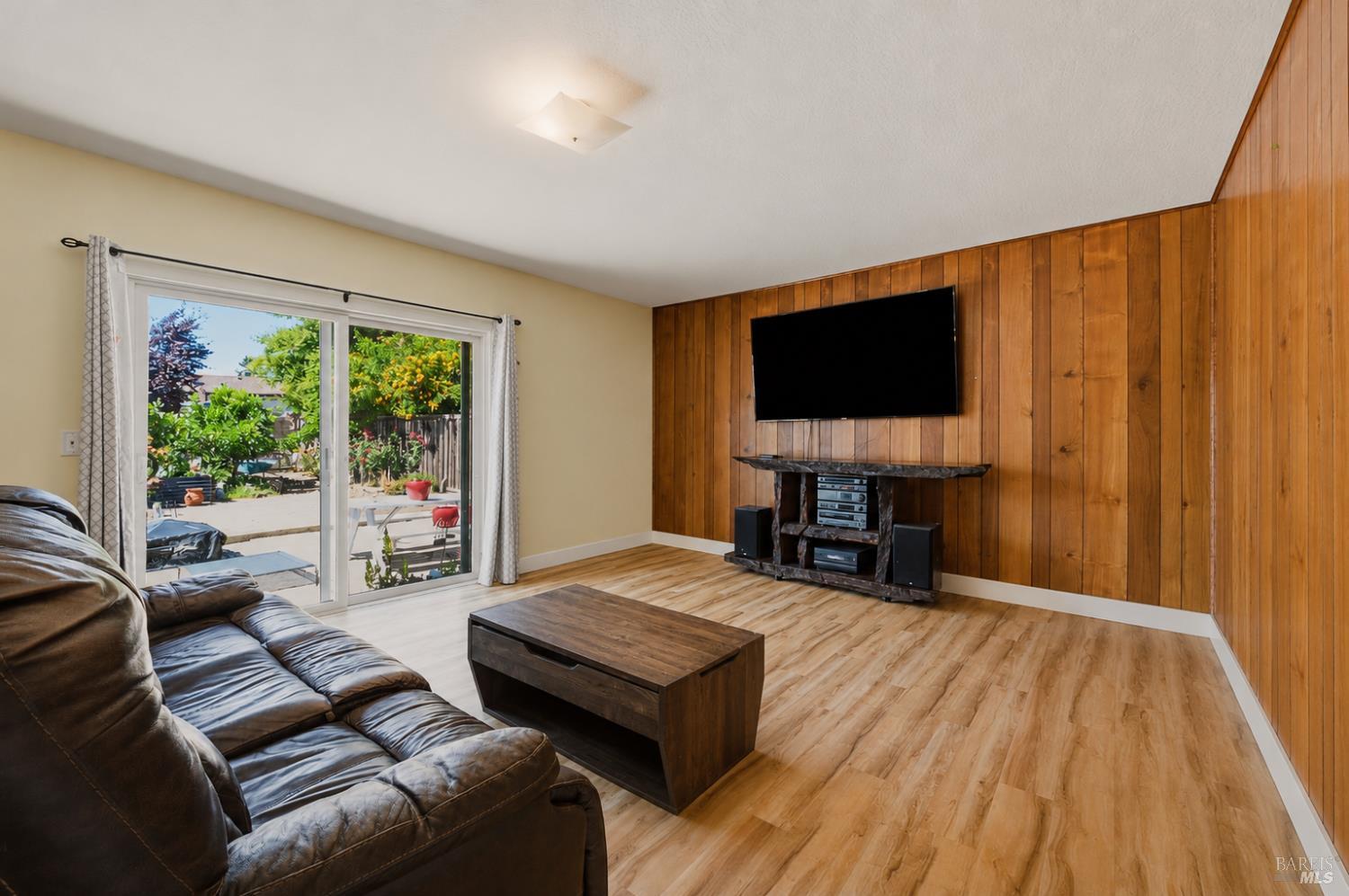916 Saint Francis Drive