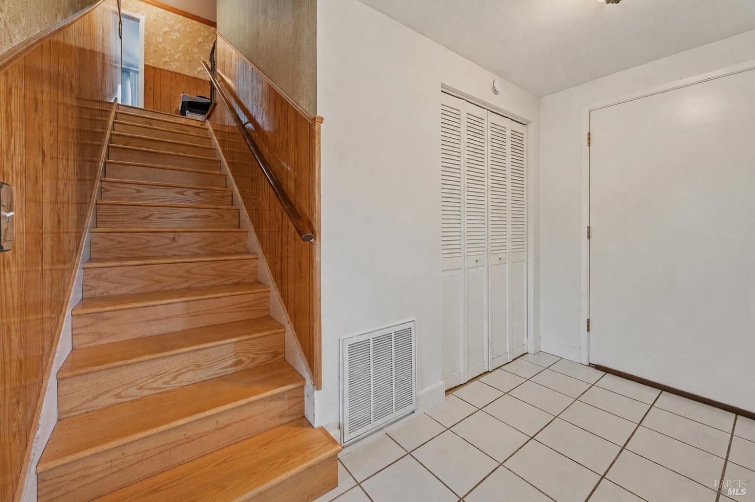 916 Saint Francis Drive