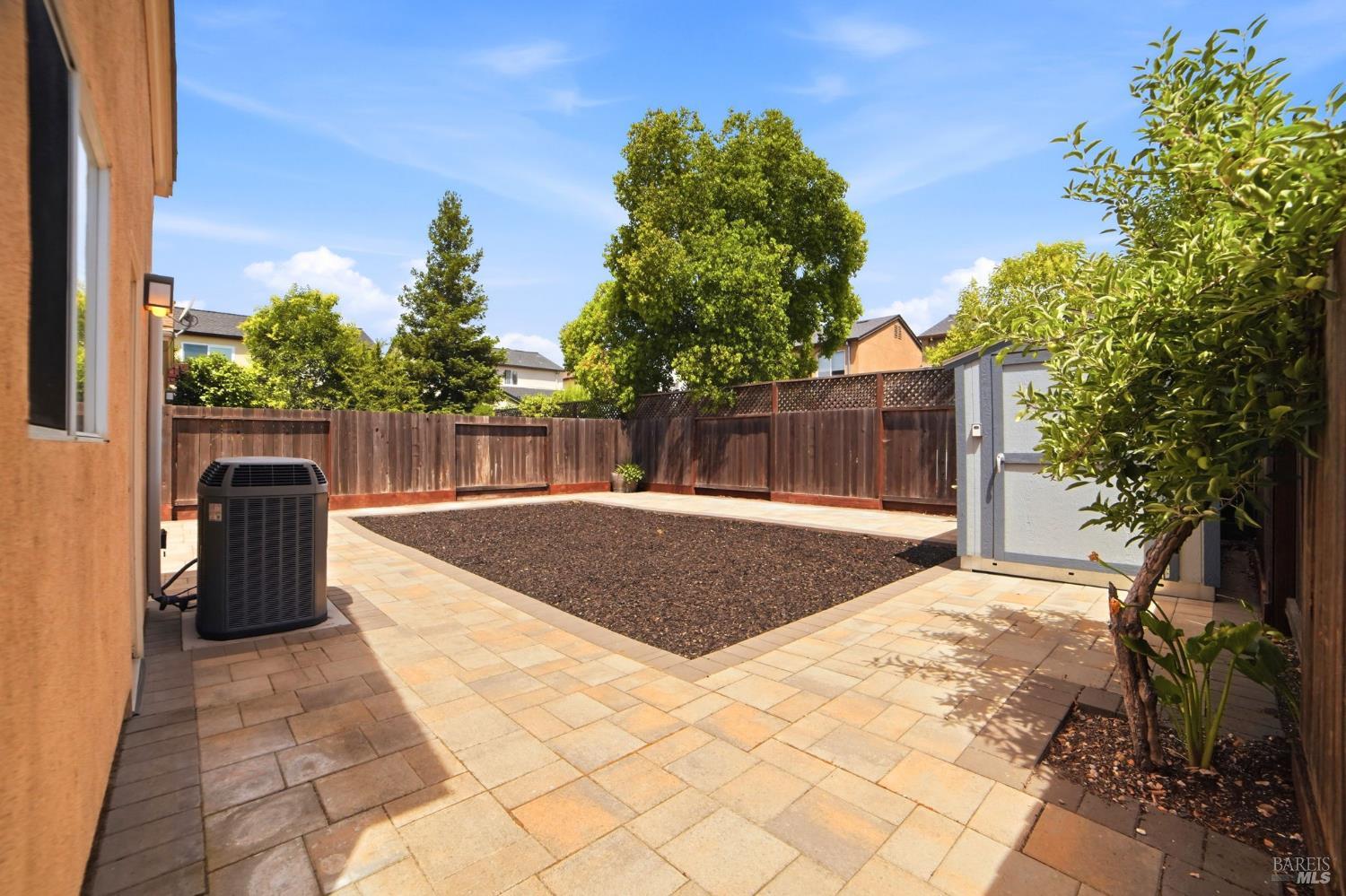2427 Bramble Way
