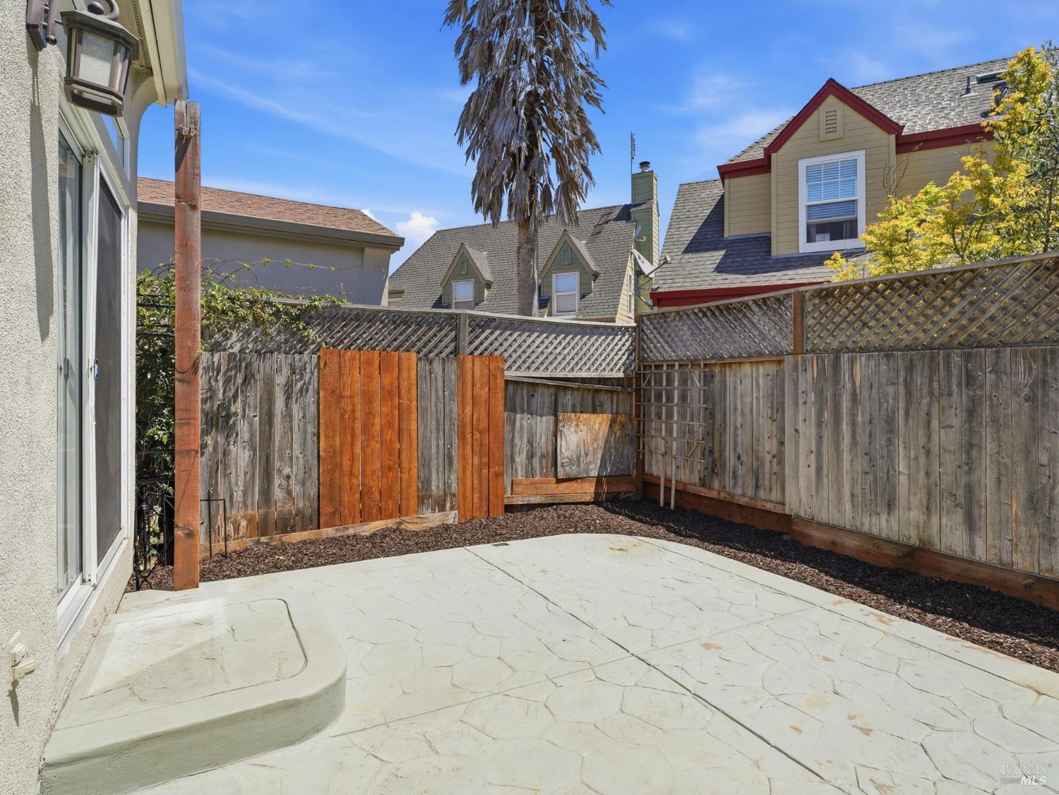 2386 Battersea Street