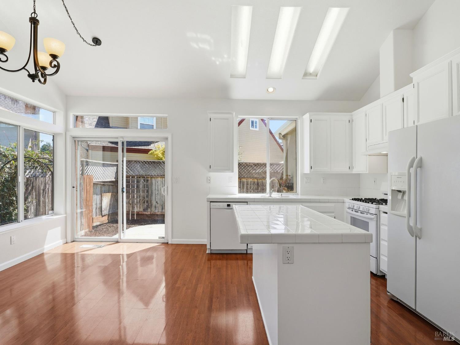 2386 Battersea Street