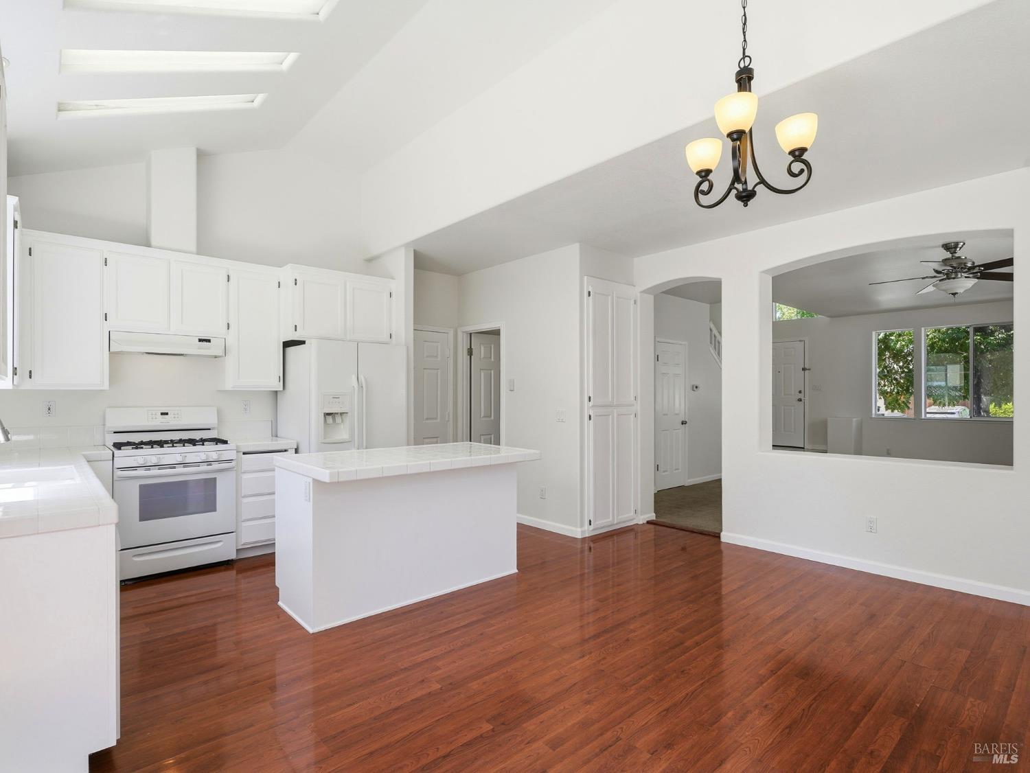 2386 Battersea Street