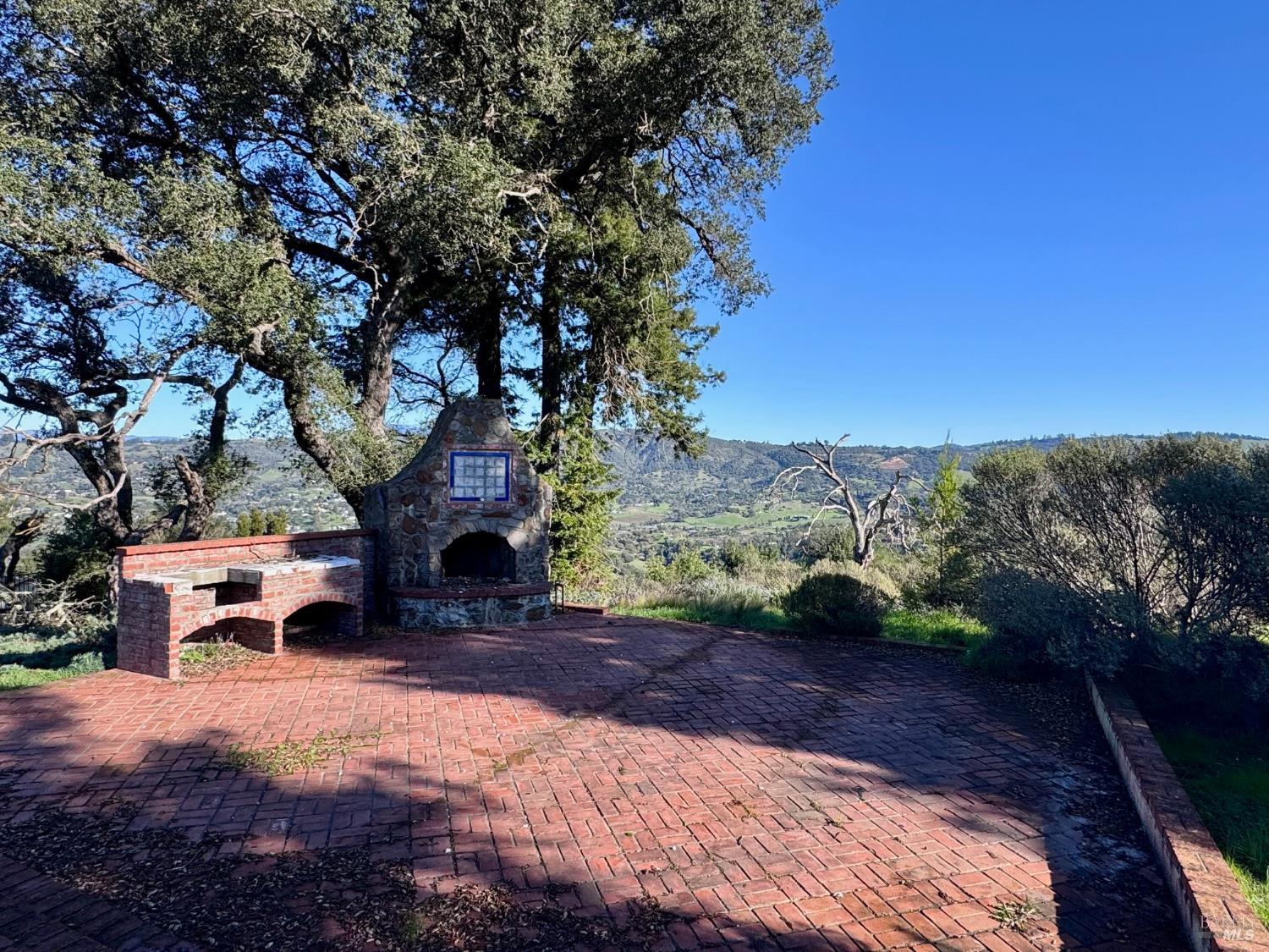 3870 Skyfarm Drive