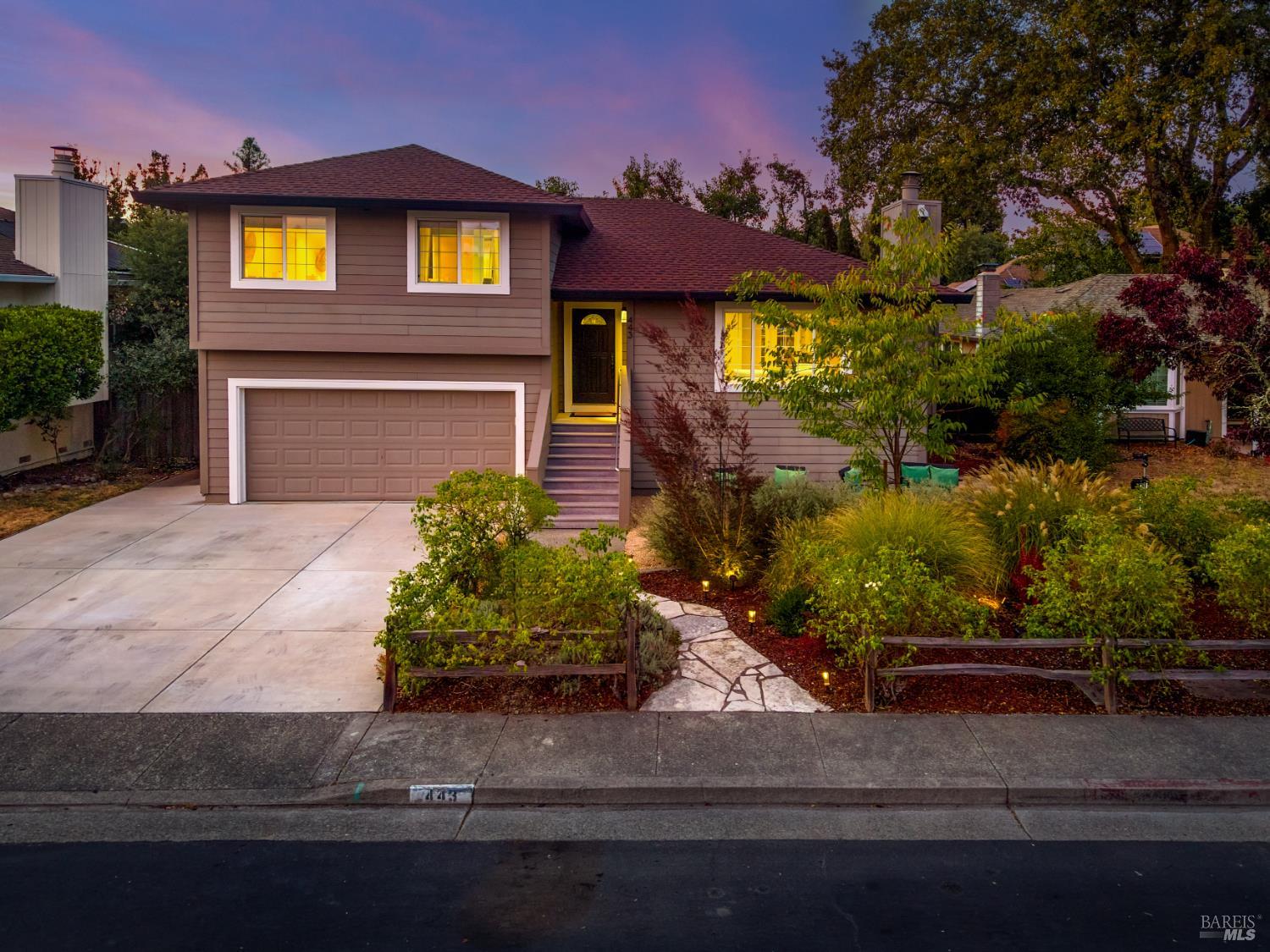 443 Harper Court