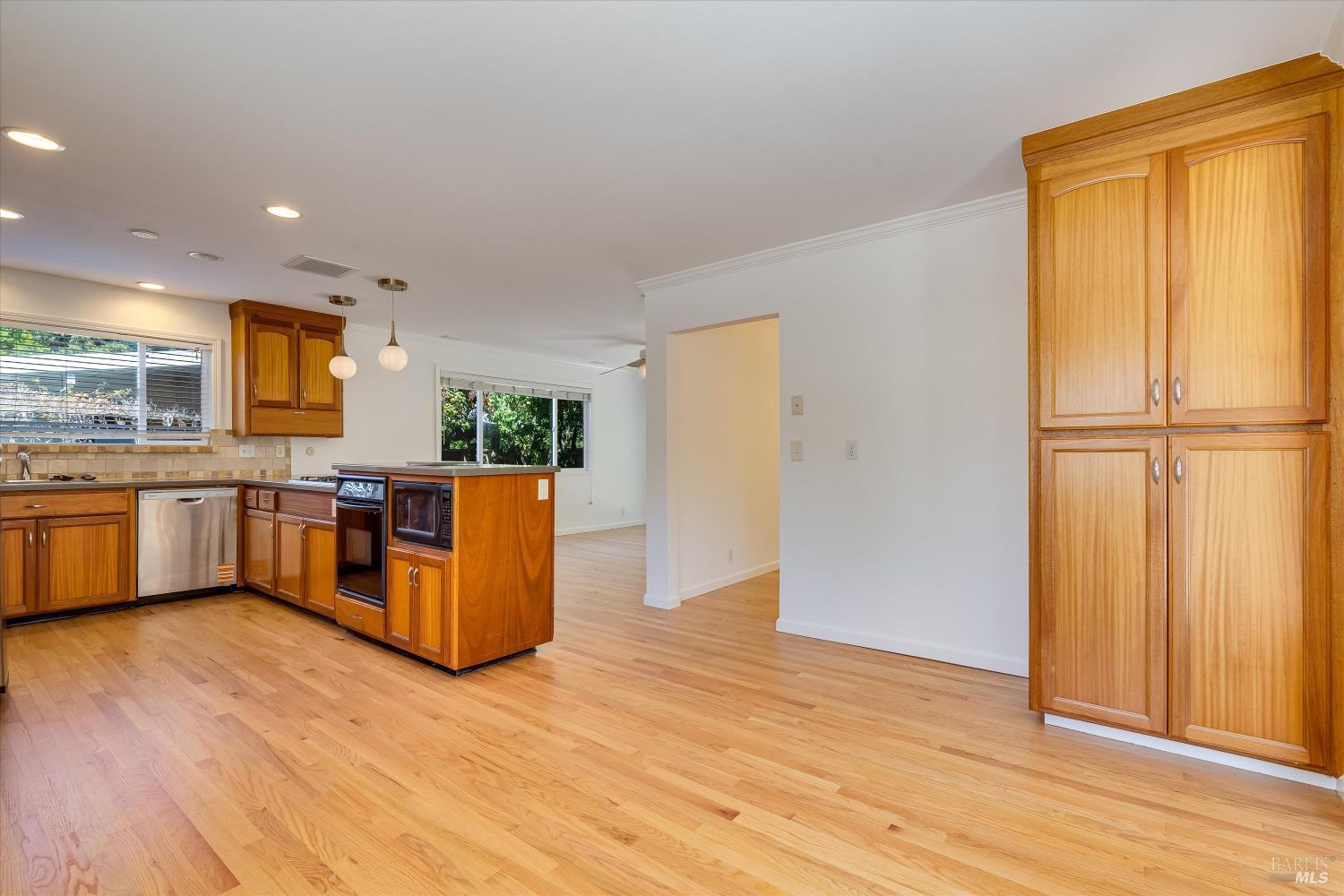 2567 Tachevah Drive