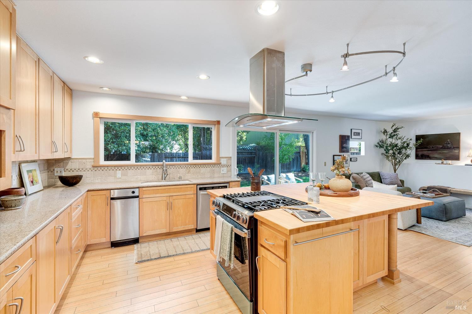 2140 Alejandro Drive