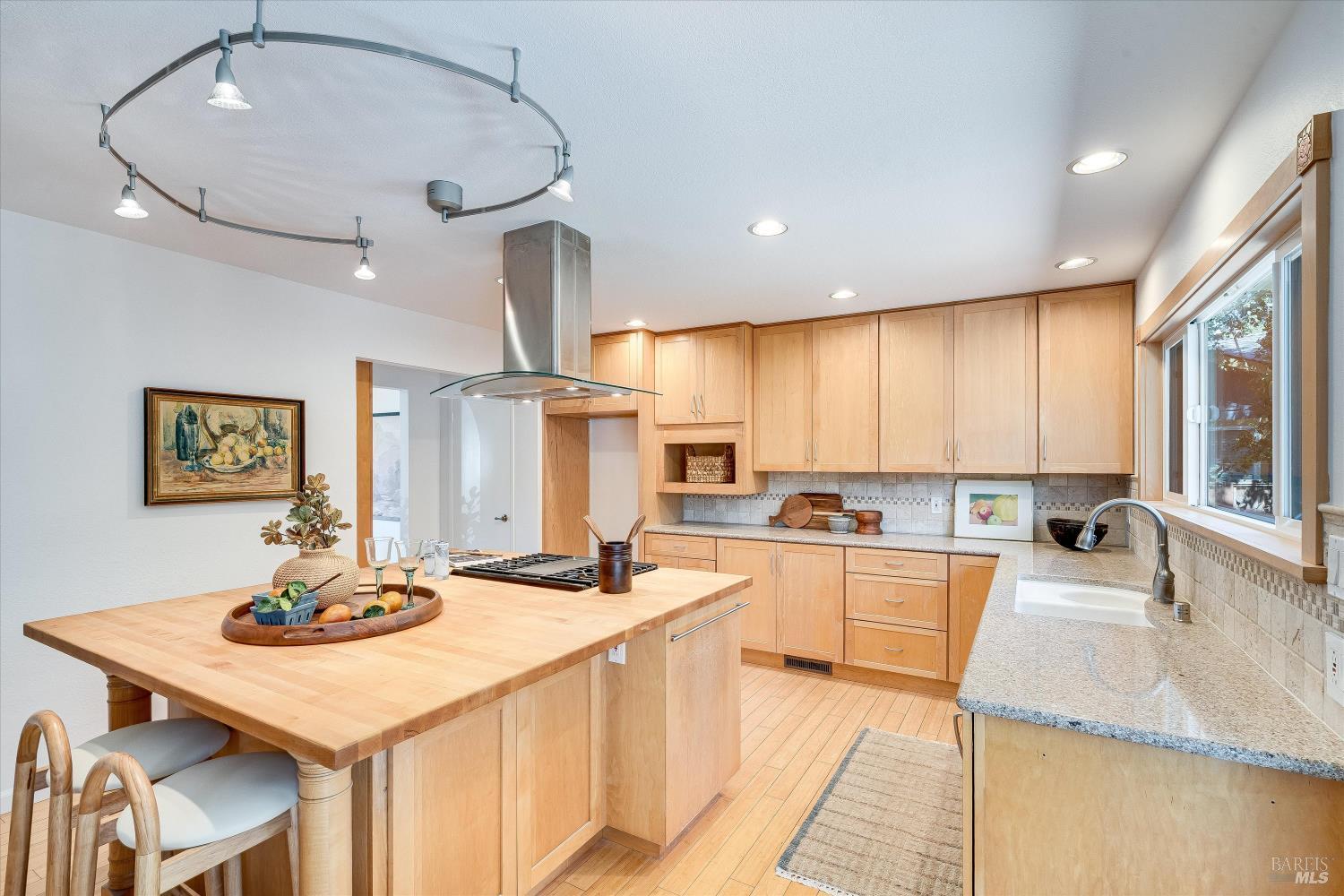2140 Alejandro Drive