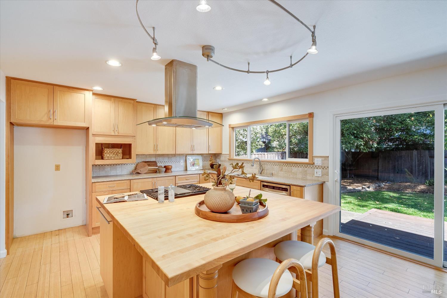 2140 Alejandro Drive