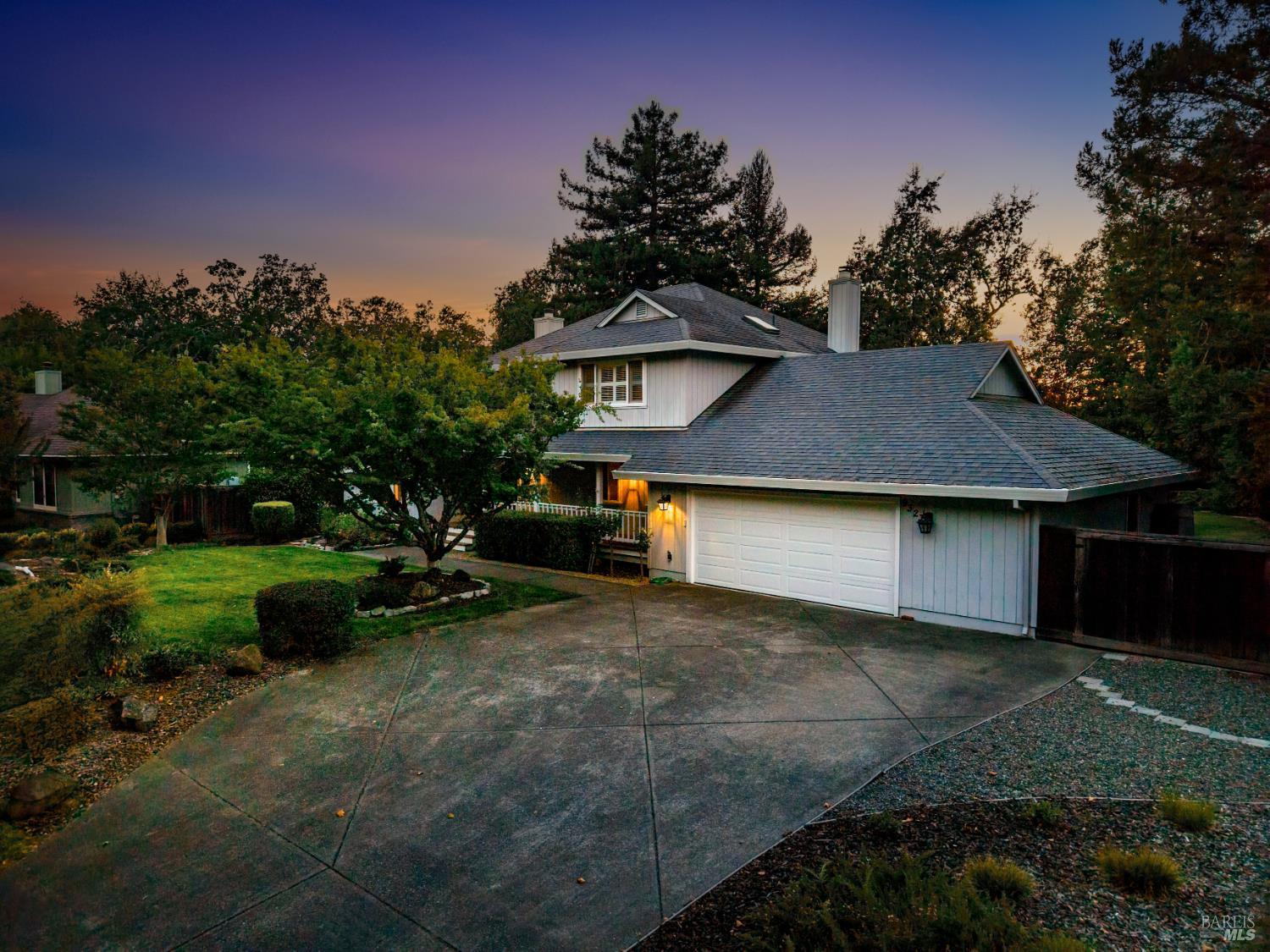 9323 Lakewood Dr Drive