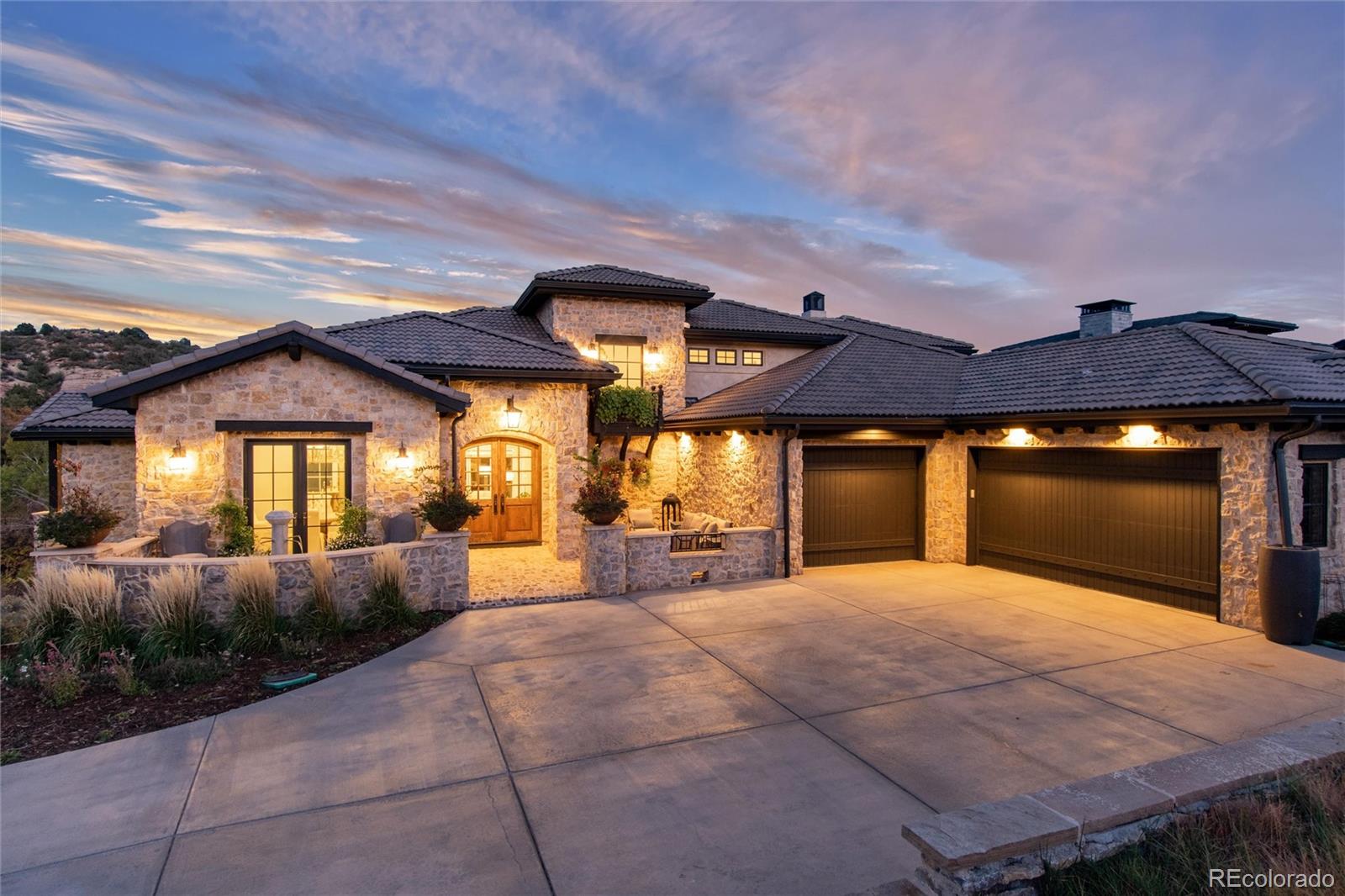 7952 Dante Drive