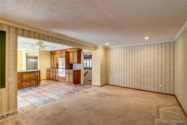 7084 S Kendall Court