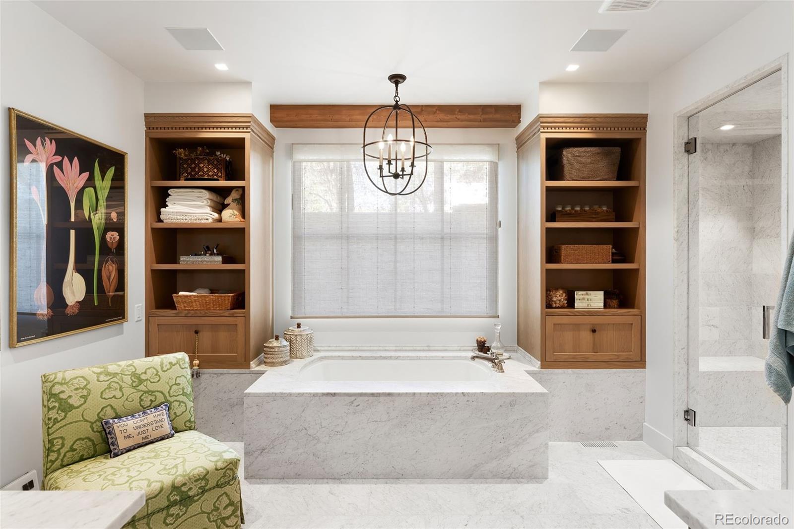 2821 E Cedar Avenue Unit: 18