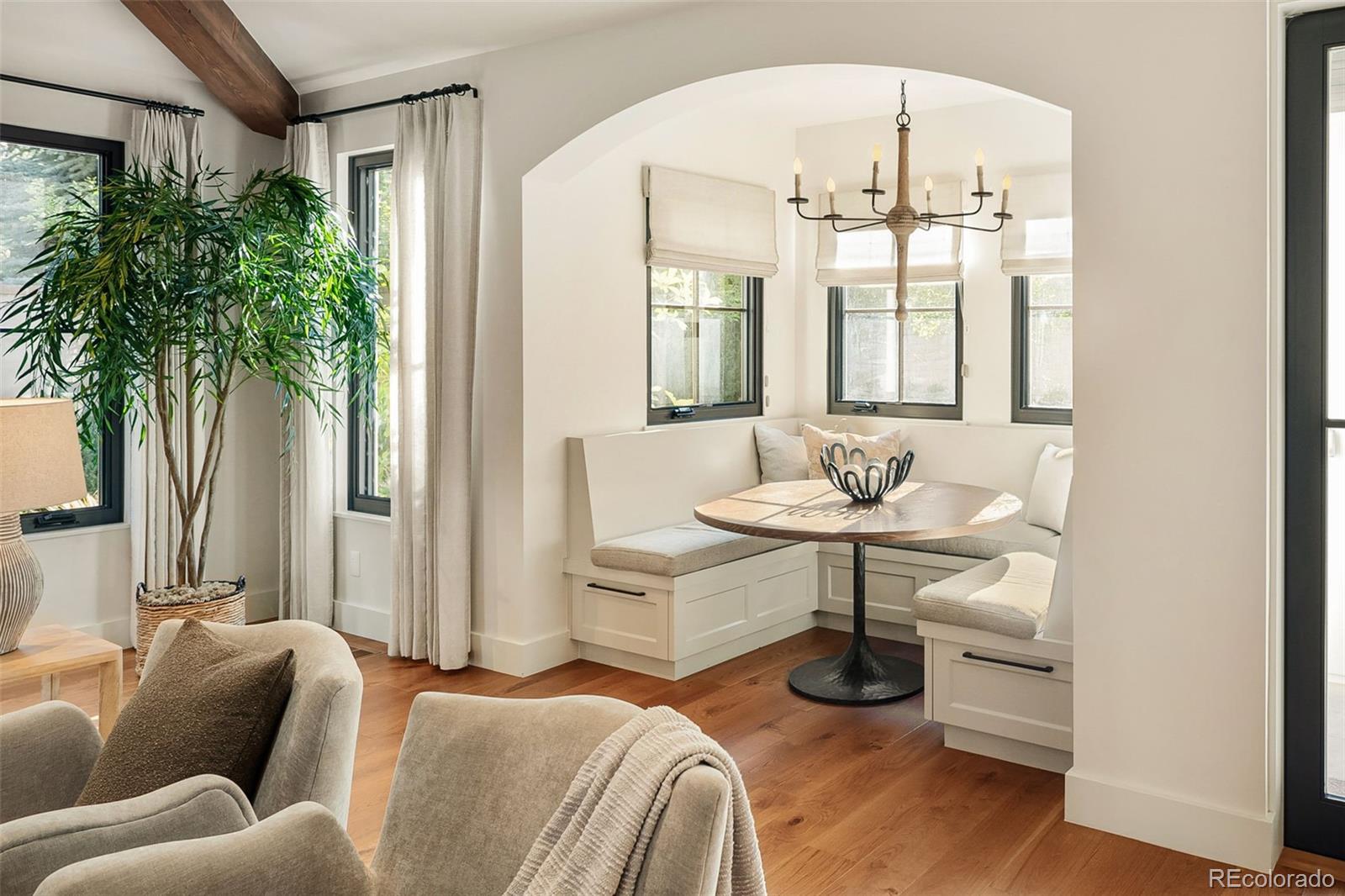 2821 E Cedar Avenue Unit: 18